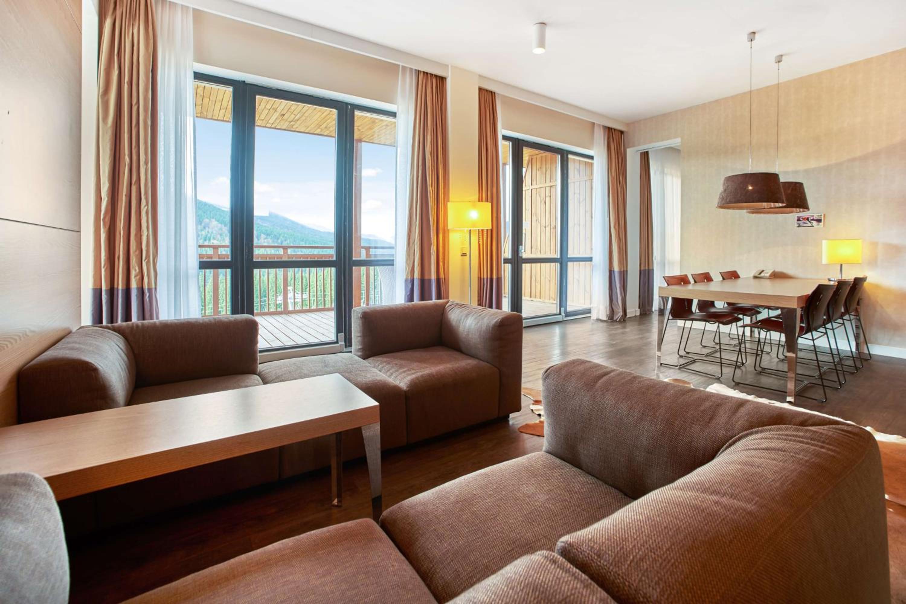 Suite - Photo 6