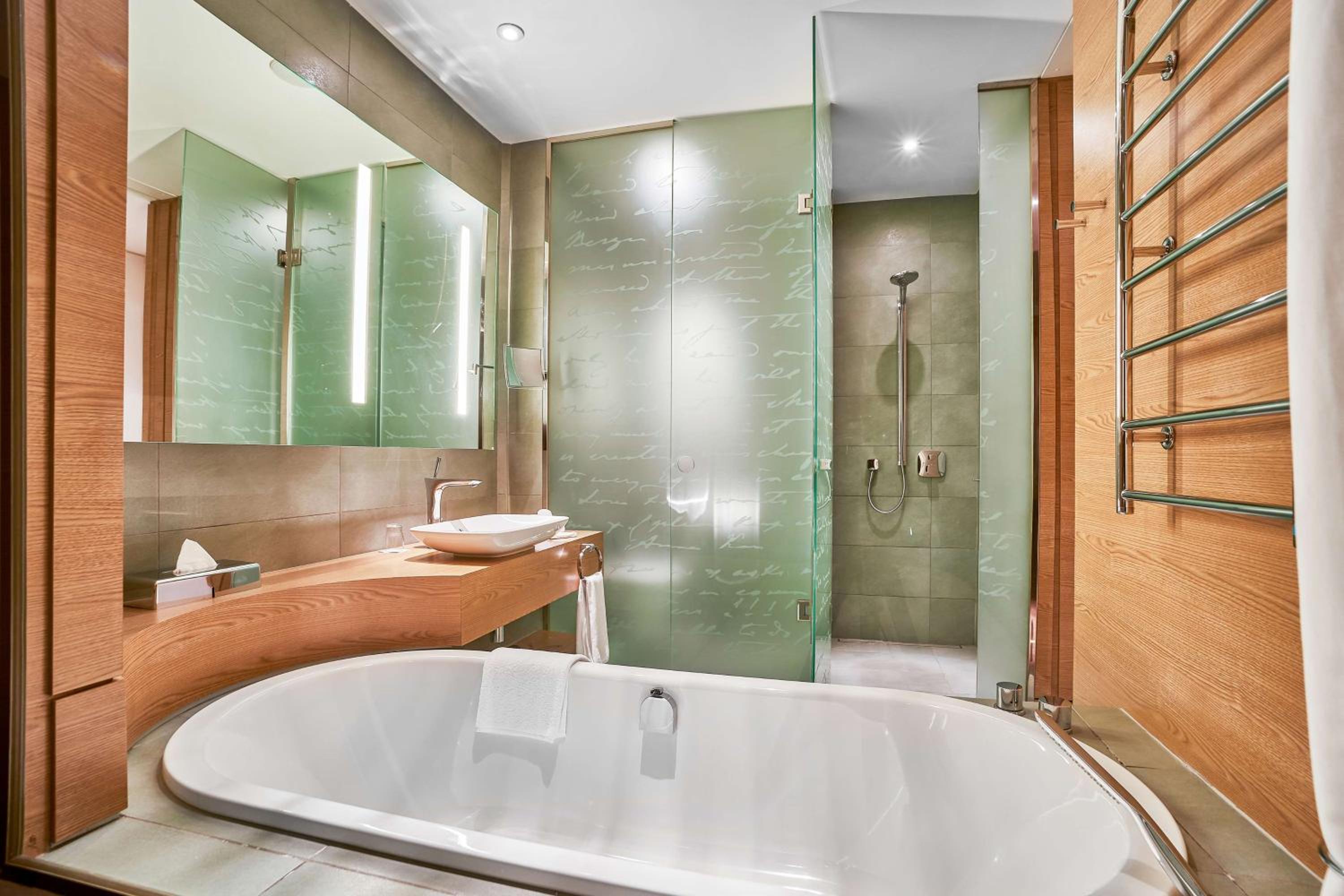 Premium Room - Photo 3