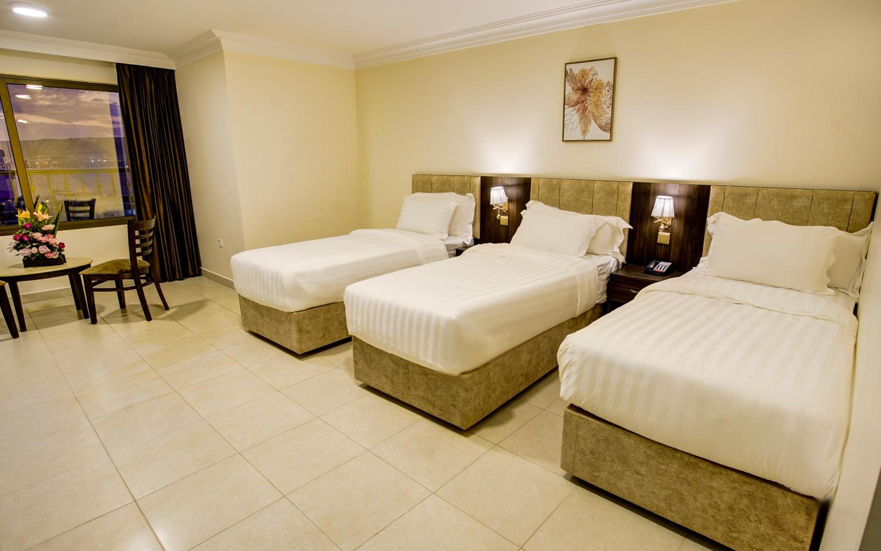 Deluxe Triple Room with Sea View photo 1