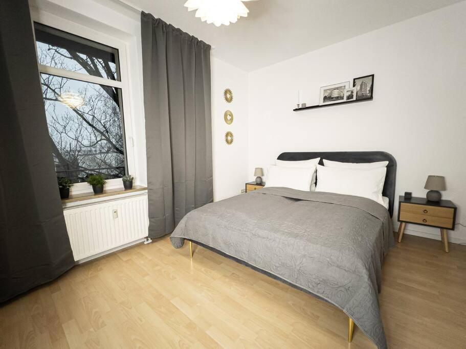 Two-Bedroom Apartment - Photo 13