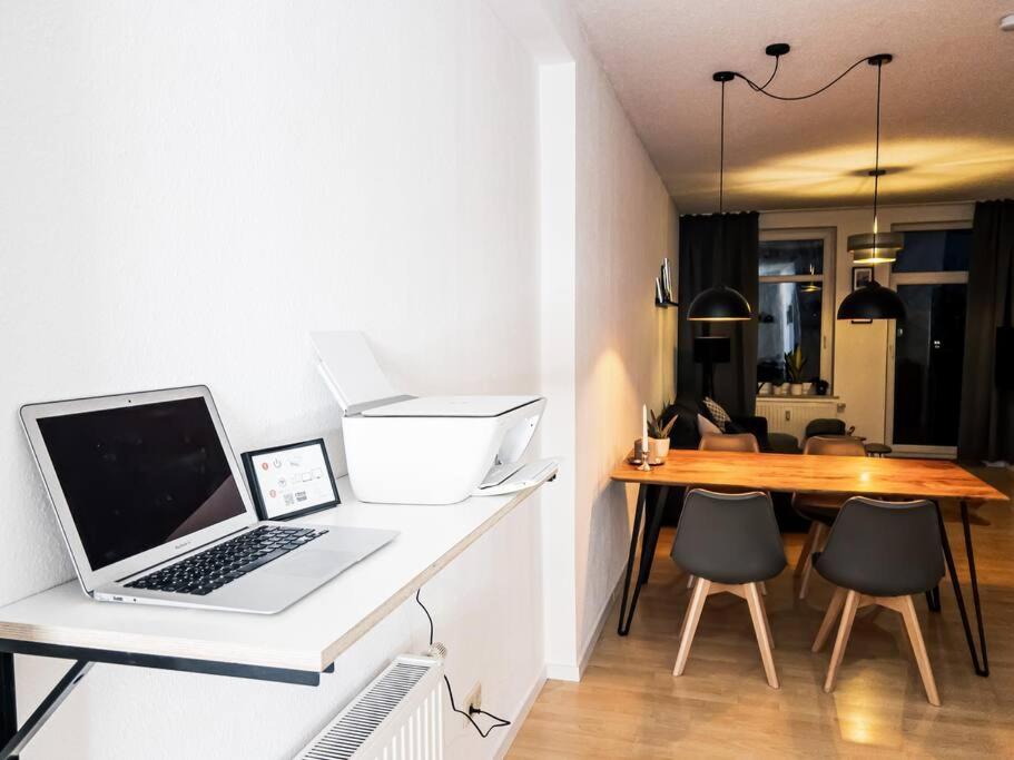 Two-Bedroom Apartment - Photo 7