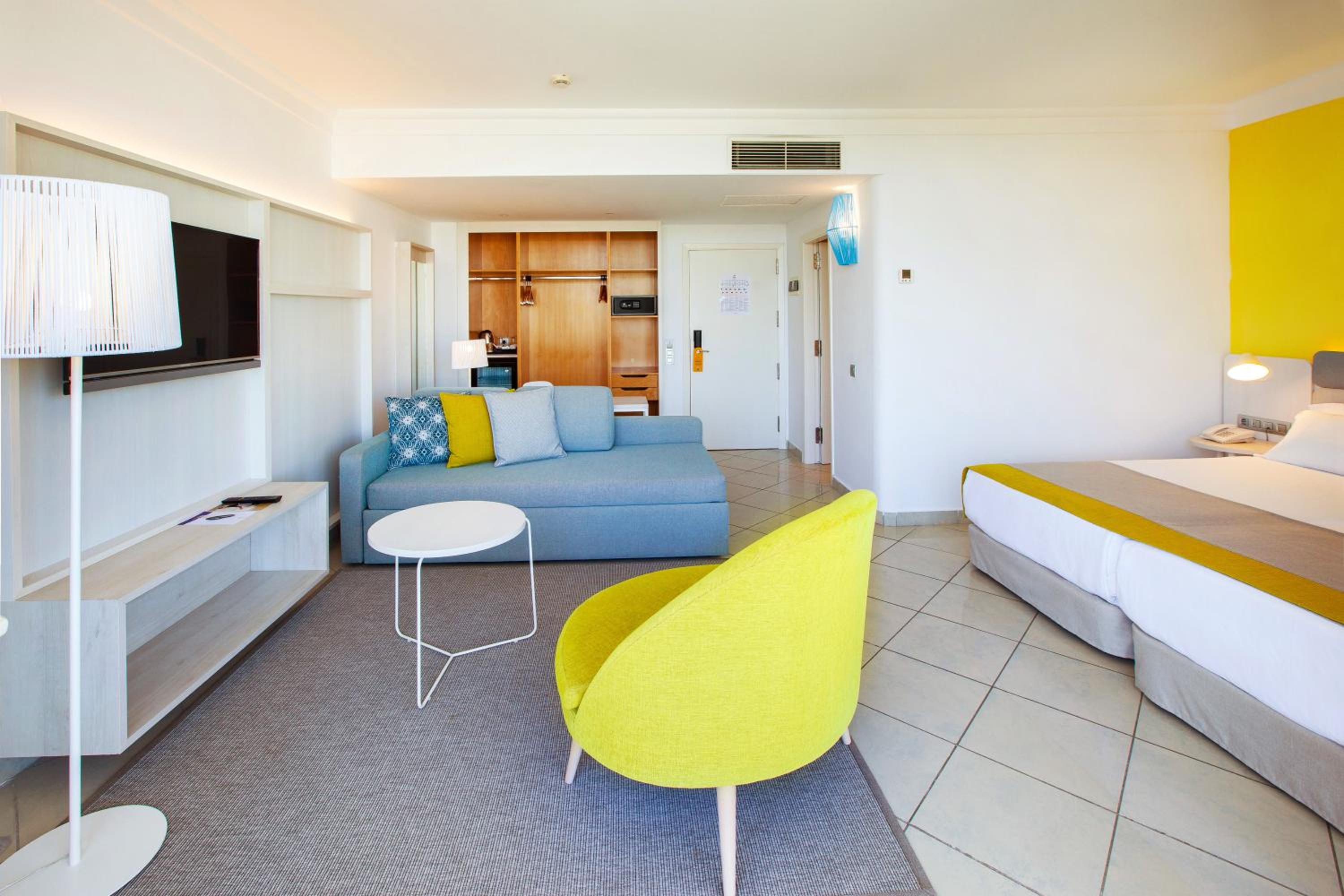 Standard Double Room - Photo 1