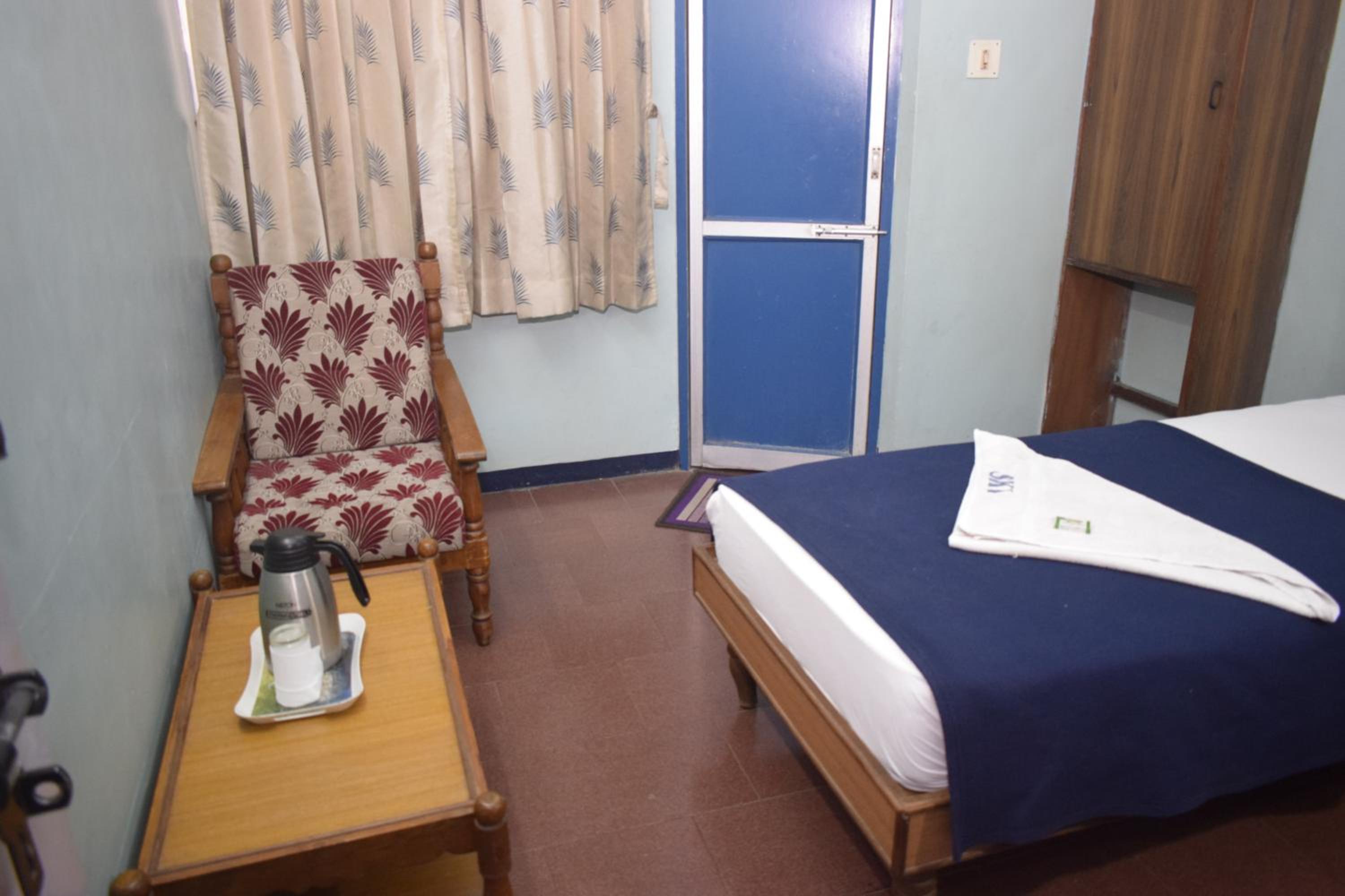 Single Room photo 2