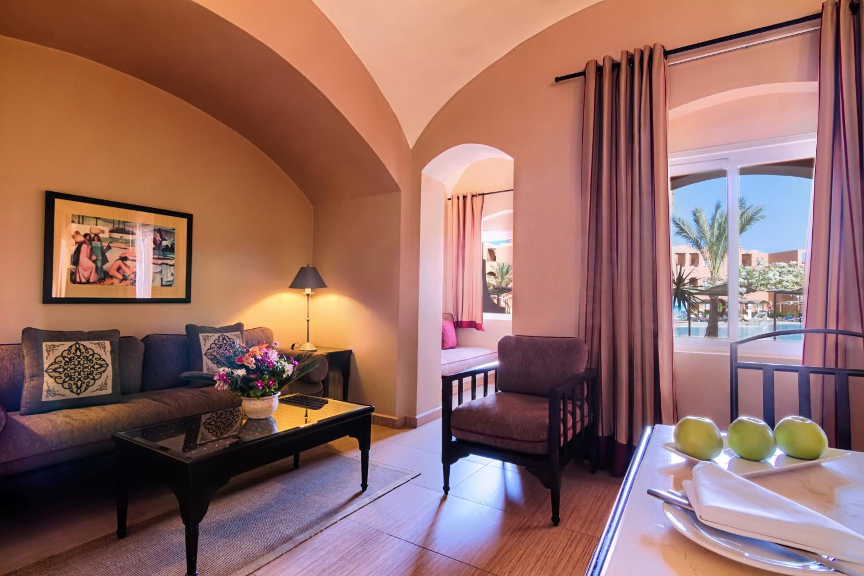 Junior Suite with Garden View