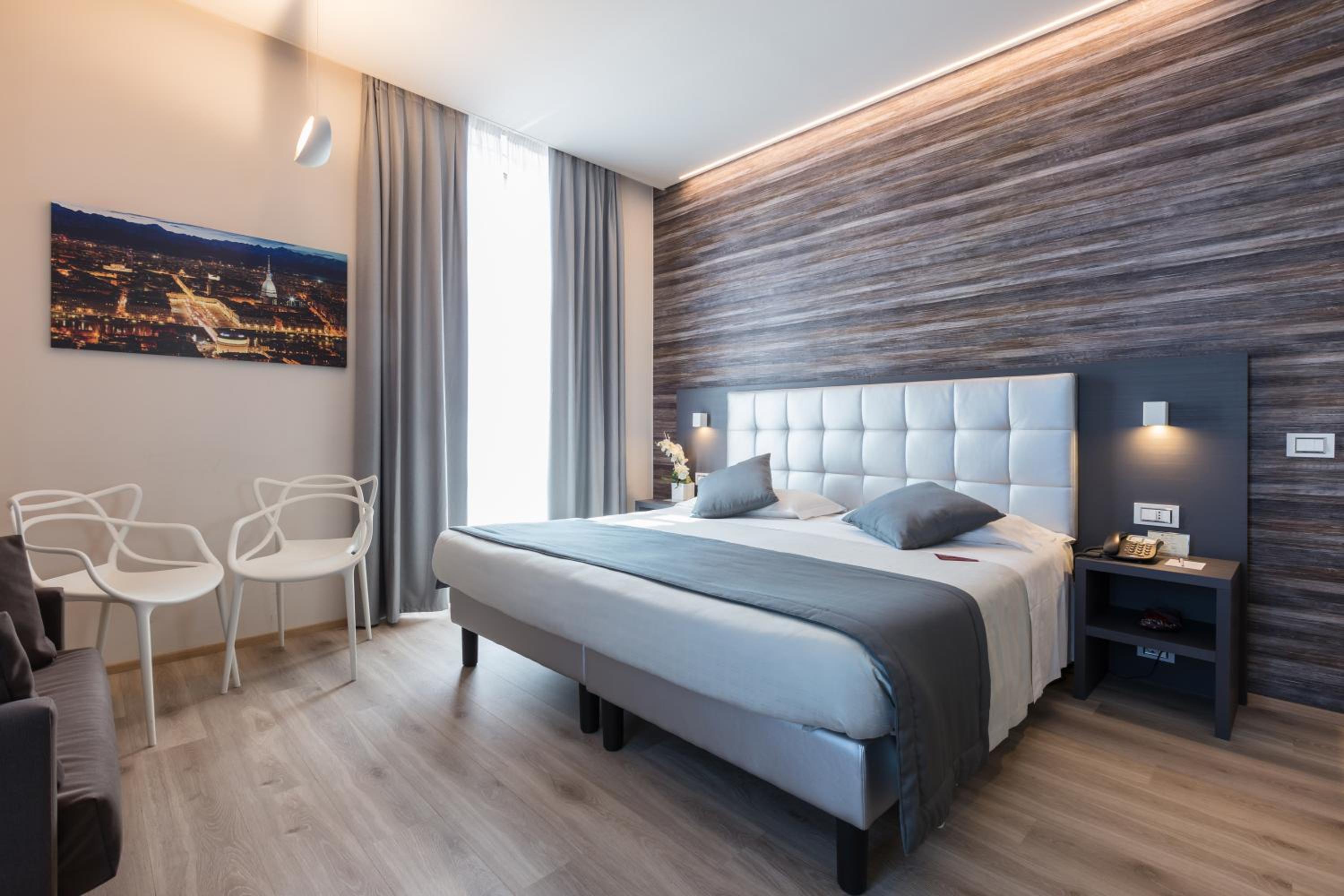 Deluxe Double Room - Photo 1