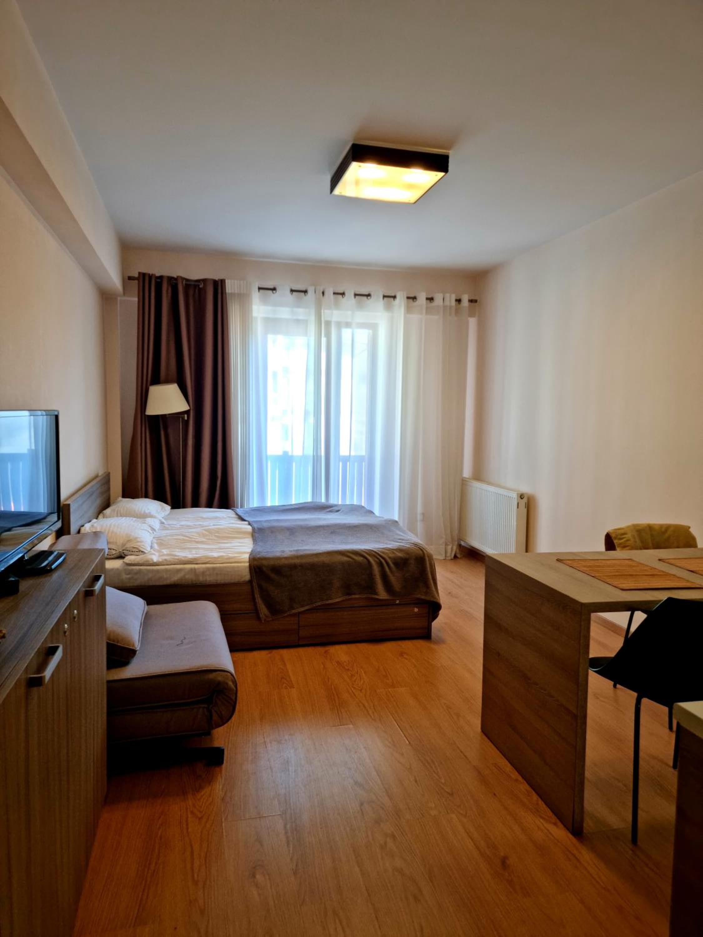 Apartment photo 2
