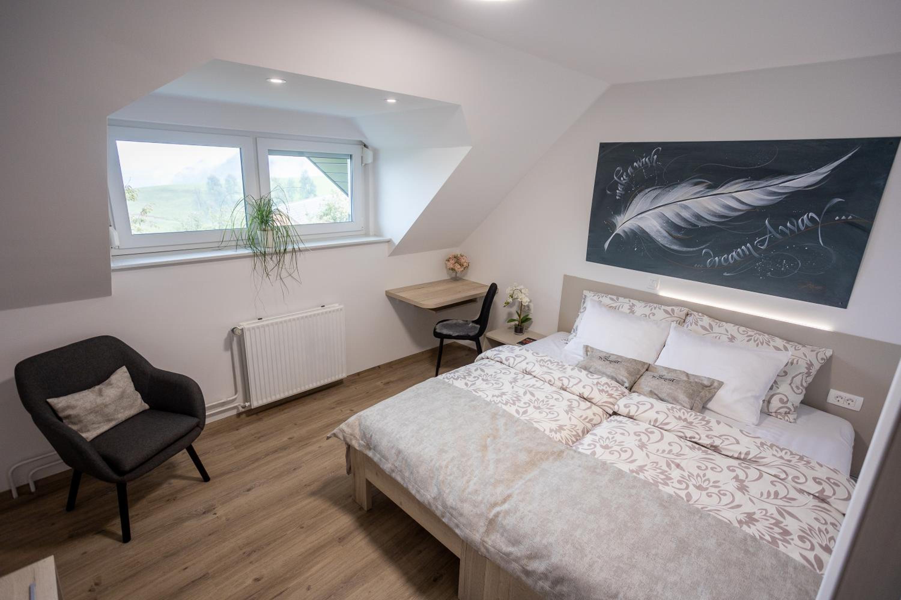 One-Bedroom Apartment with Balcony - Photo 9