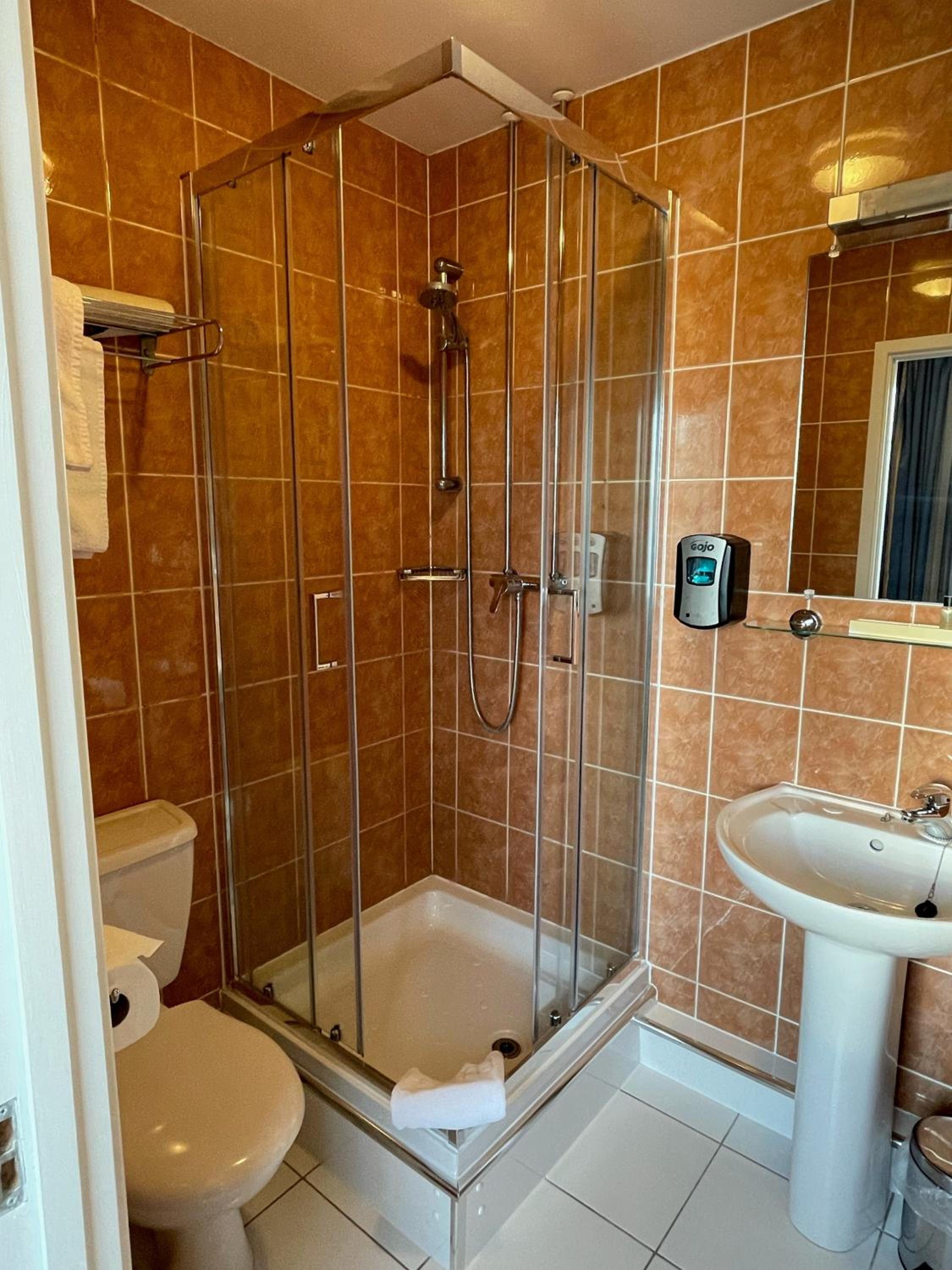 Executive Studio with Double Bed - Non-Smoking - Photo 5