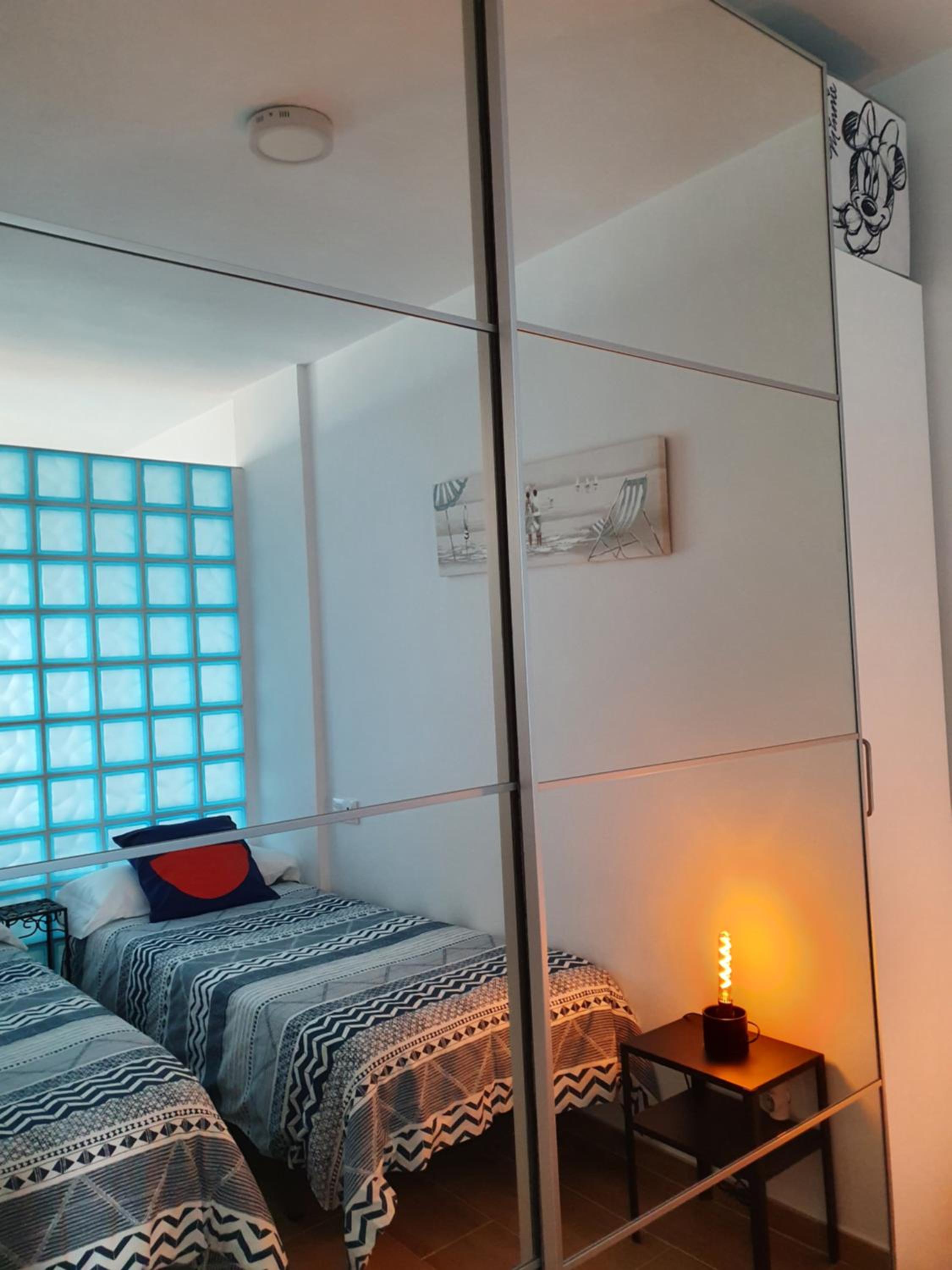 Apartment with Terrace - Photo 32