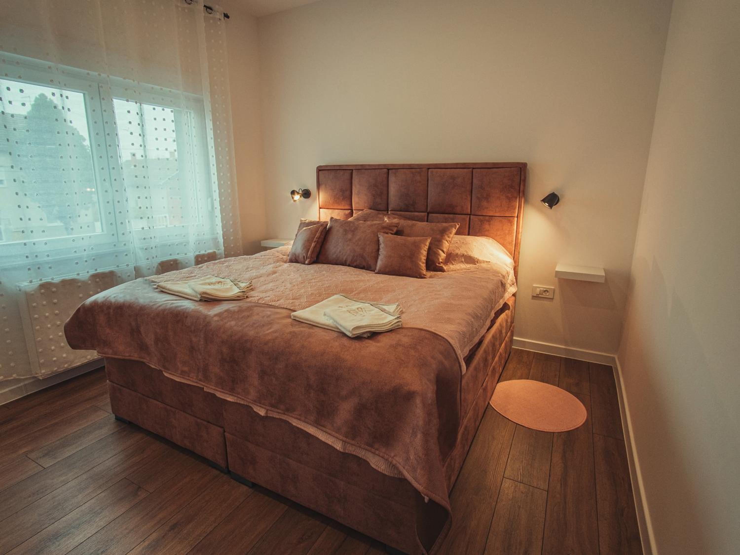 Two-Bedroom Apartment - Photo 8