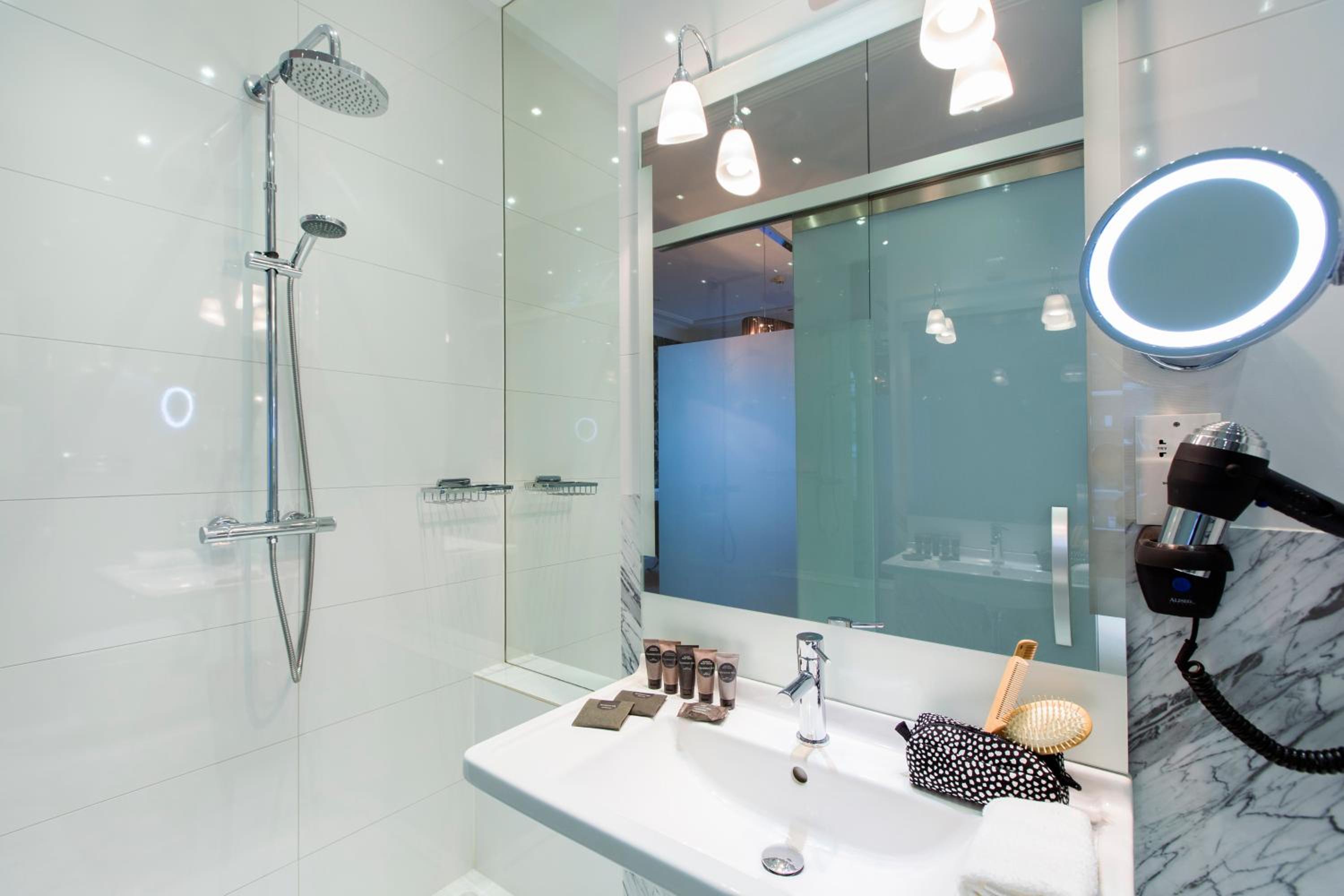 Suite photo 2
