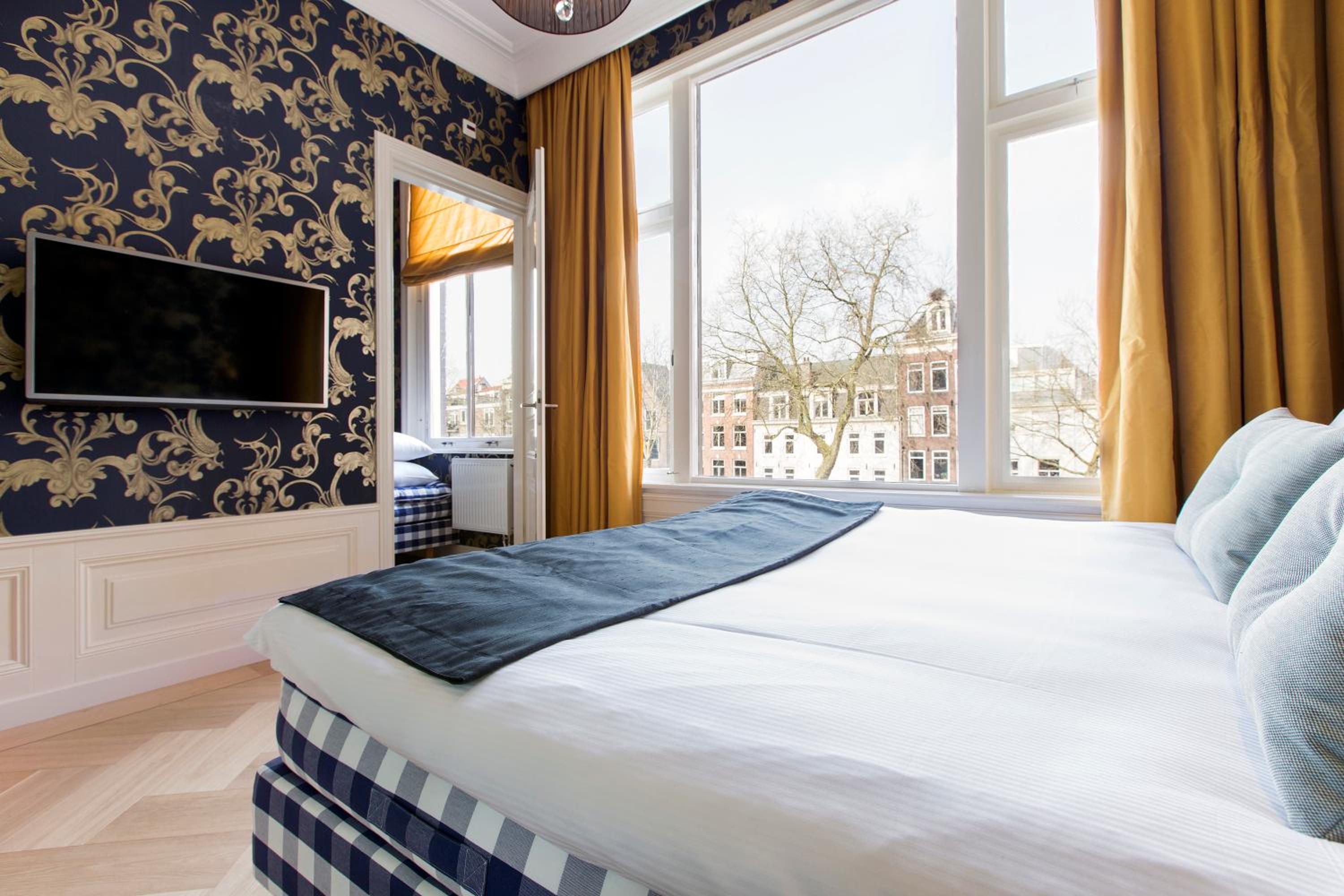 Deluxe Triple Room photo 3