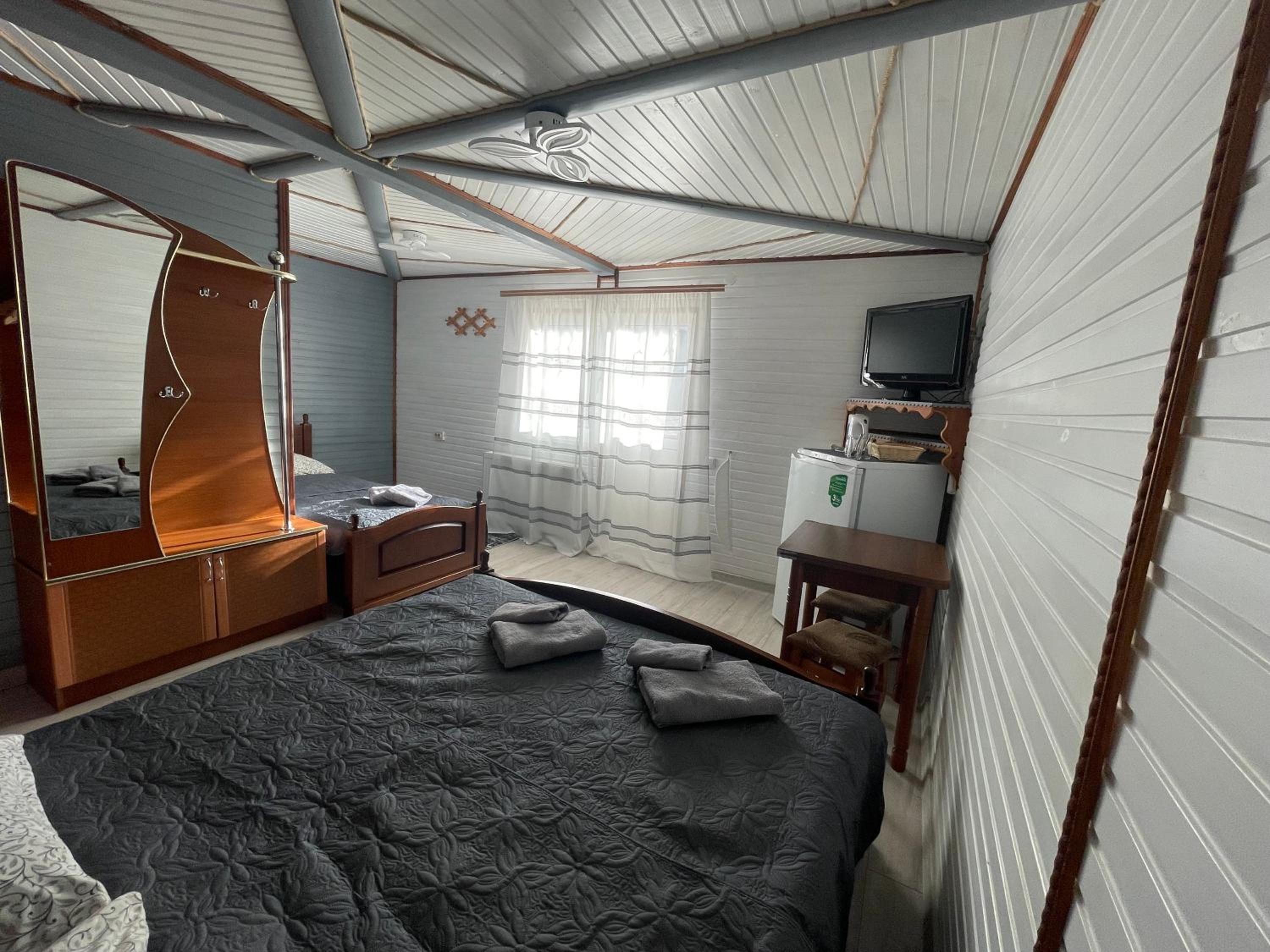 Superior Triple Room photo 3