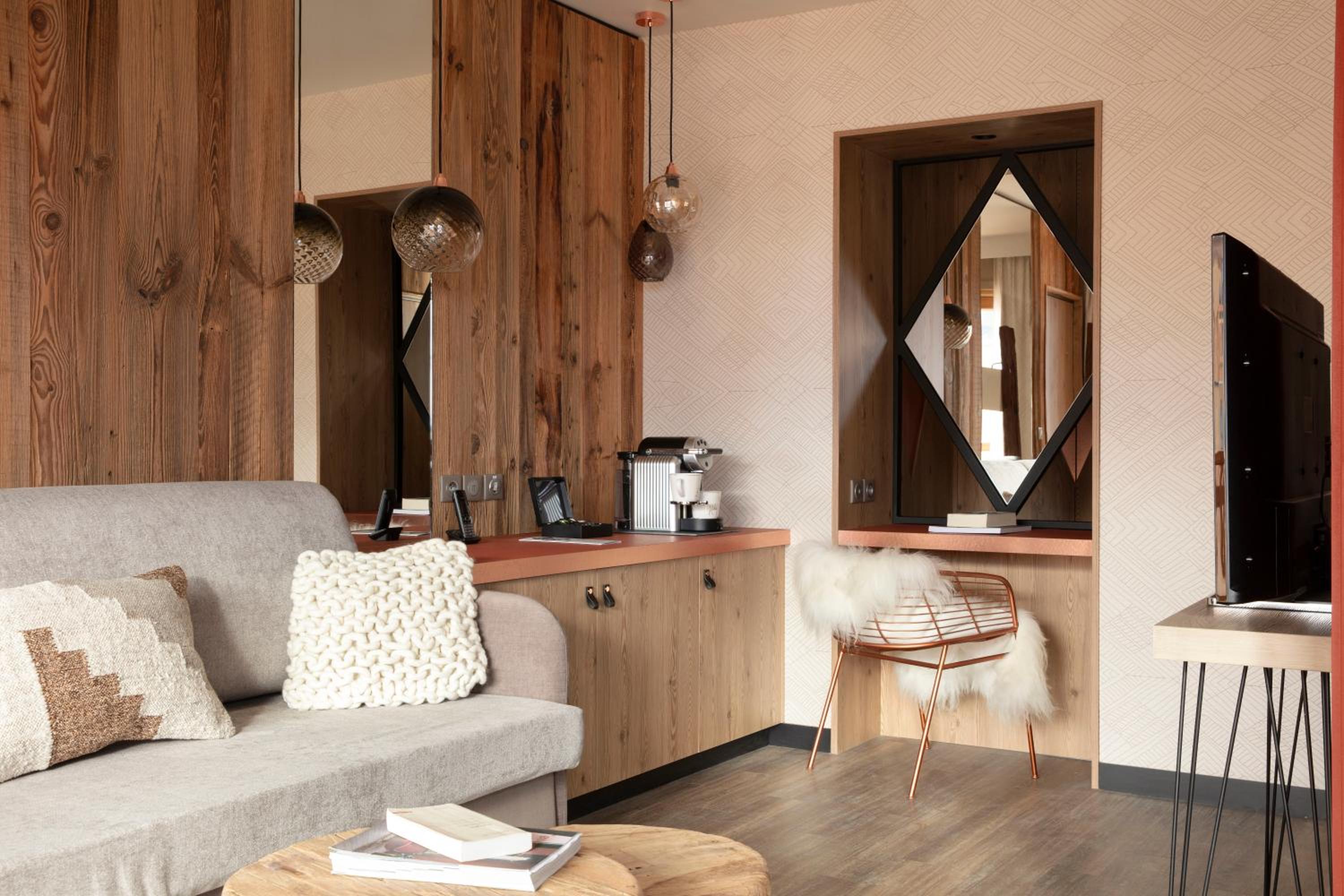 Suite Suite