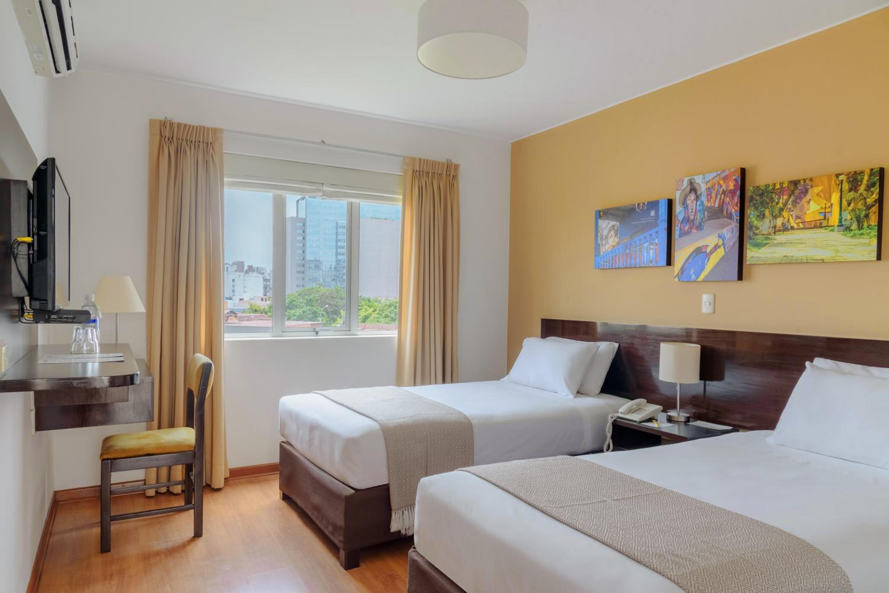 Twin Room - Photo 4