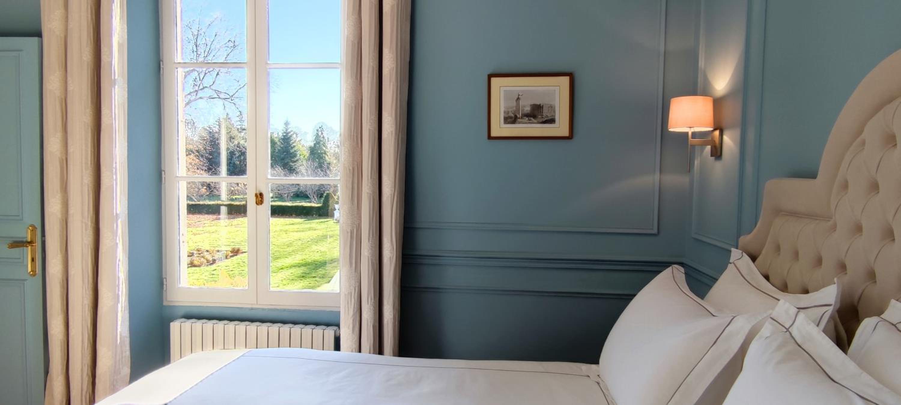 Deluxe Suite photo 1