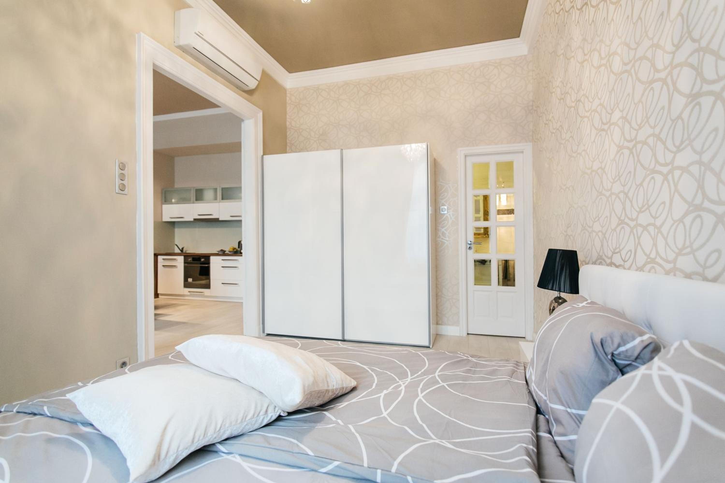 Duplex Apartment - Photo 4