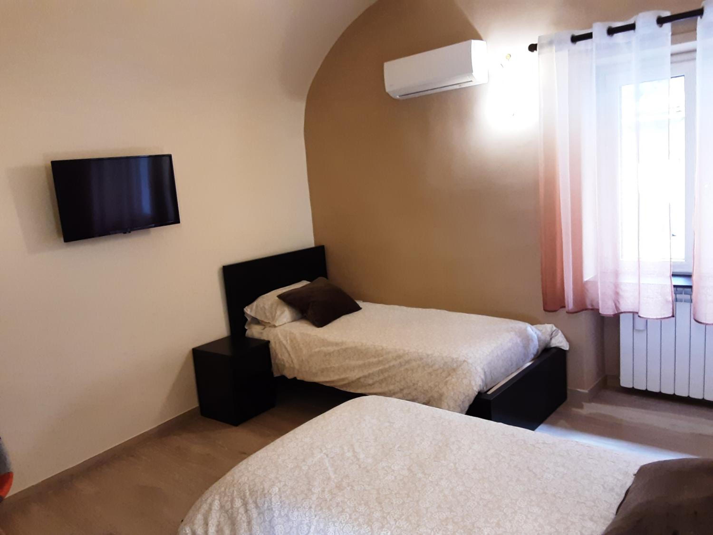 Double or Twin Room with City View