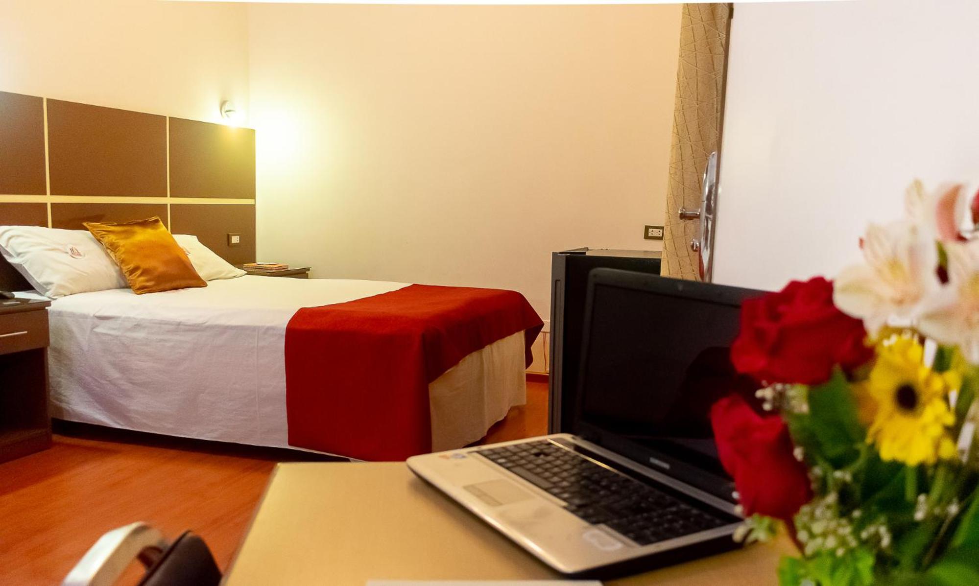 Royal Executive Room photo 3