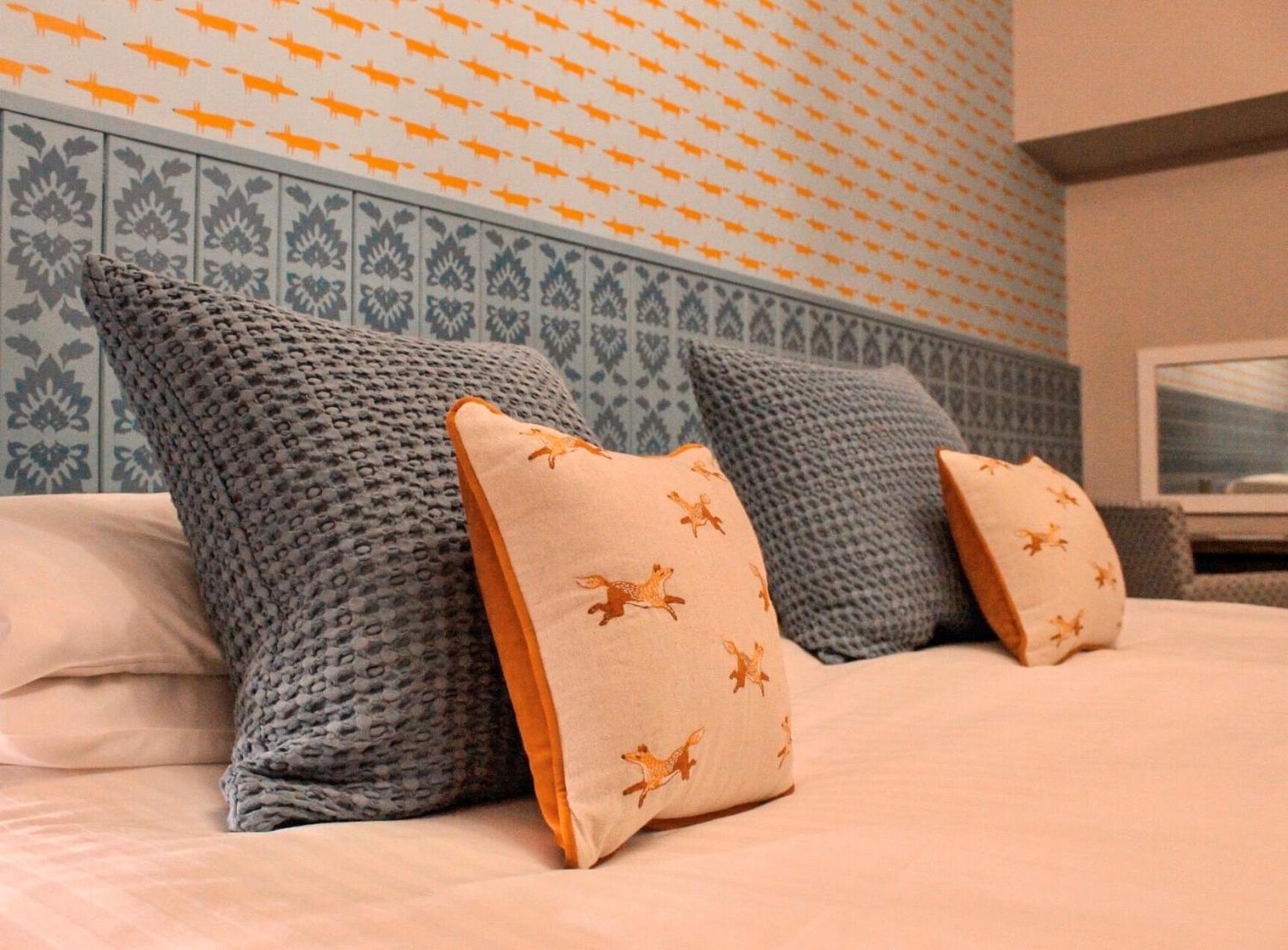 Large Double Room photo 2