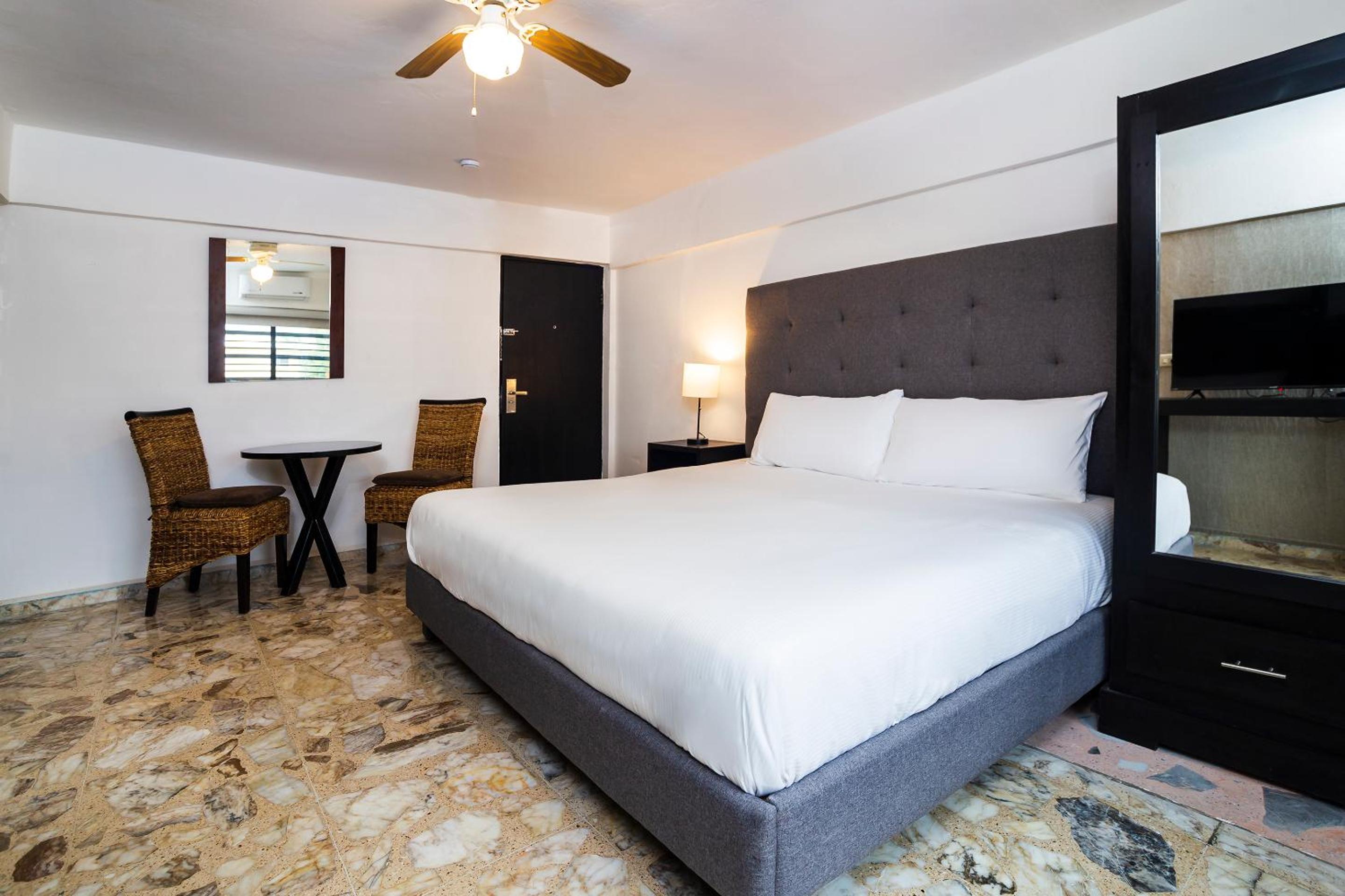Presidential Suite photo 1