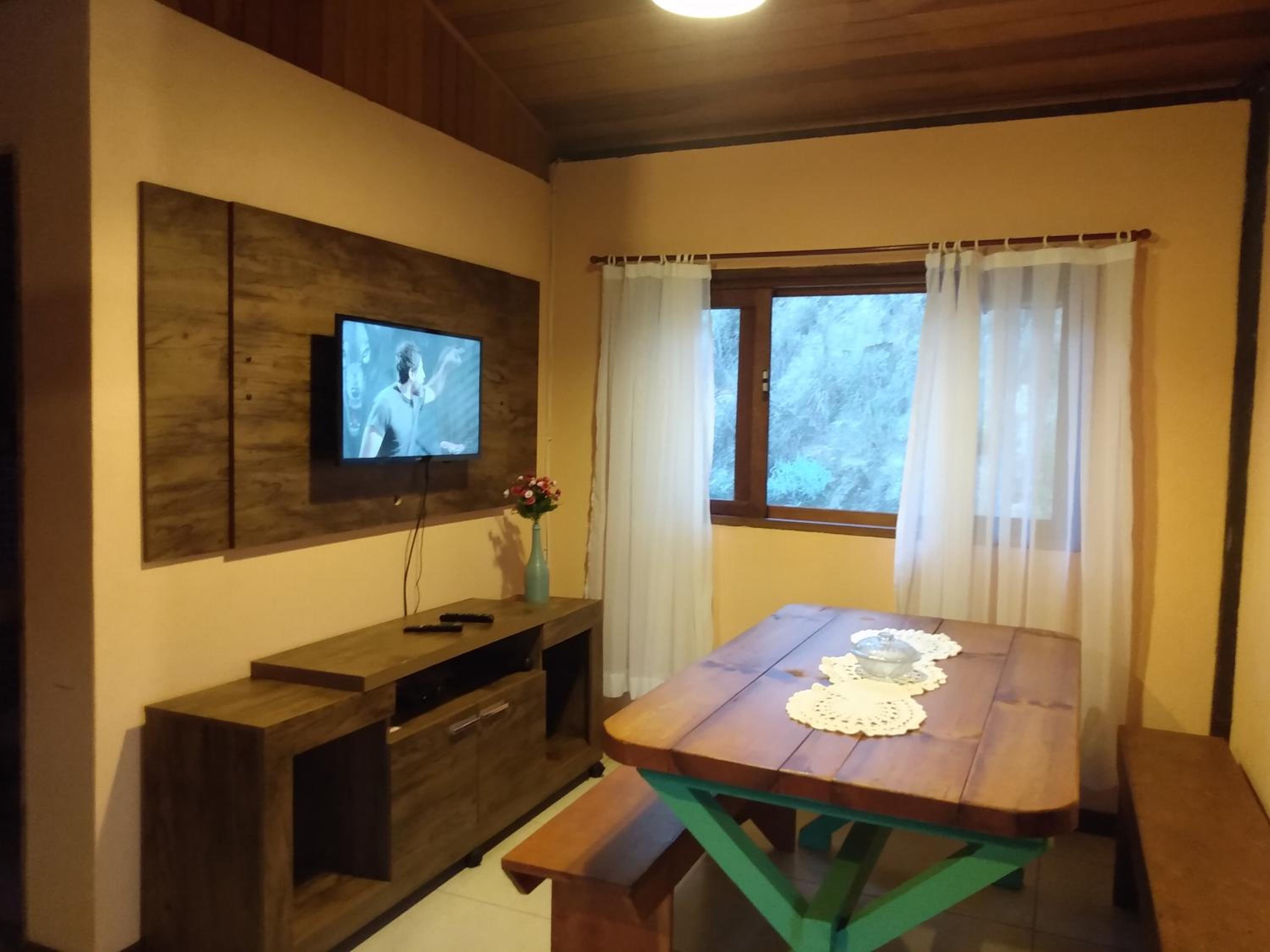 Two-Bedroom Chalet - Photo 8