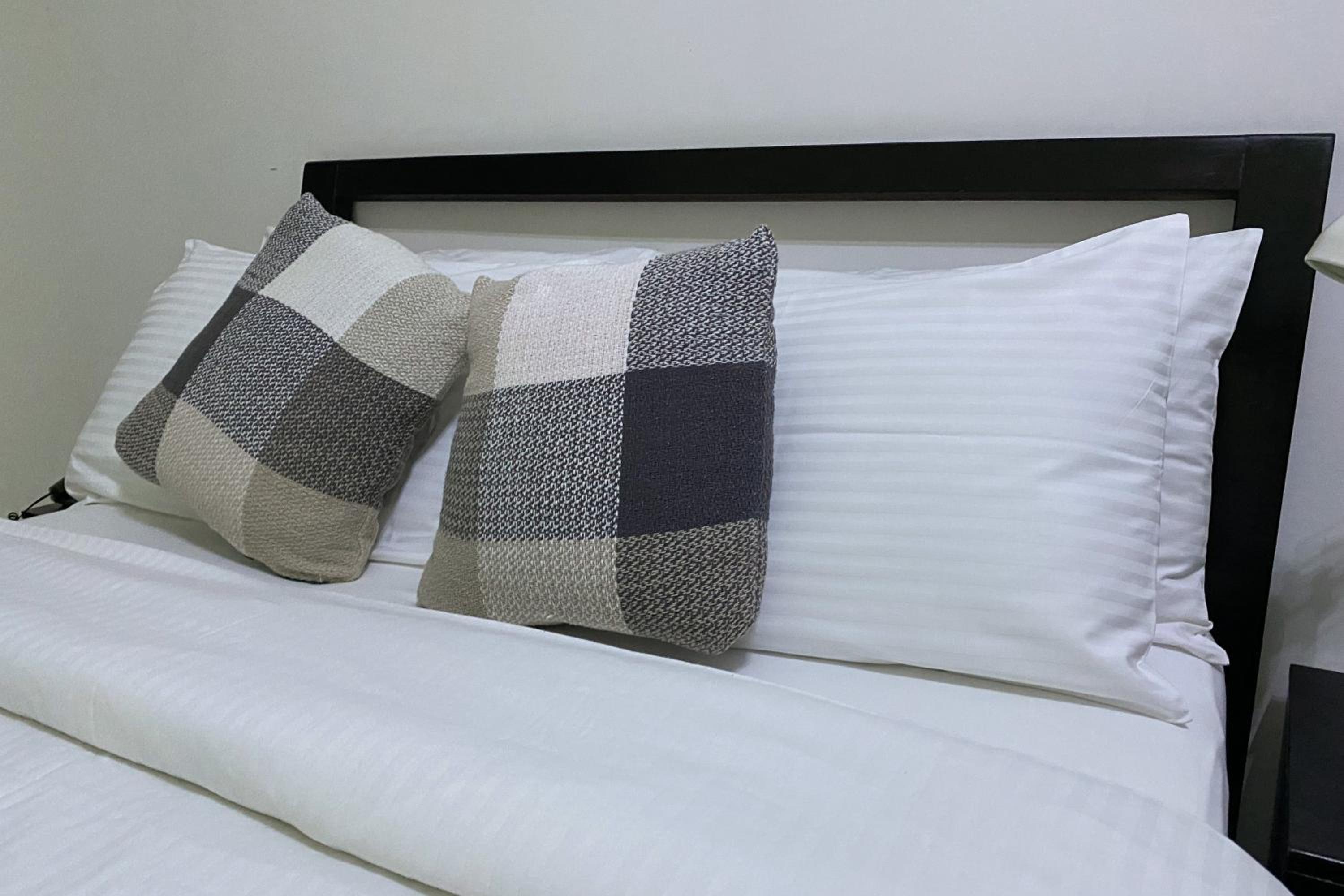 Double Room - Photo 9