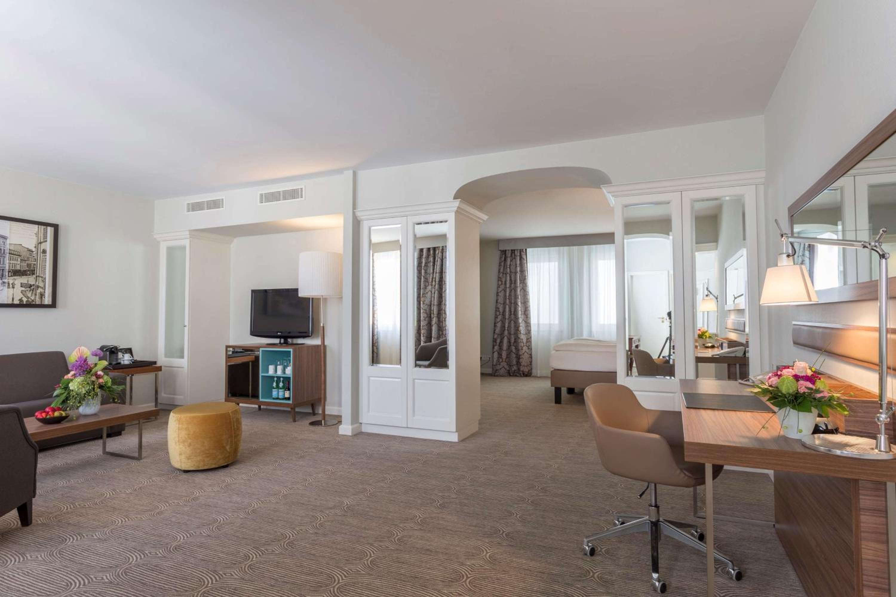 Junior Suite - Photo 2