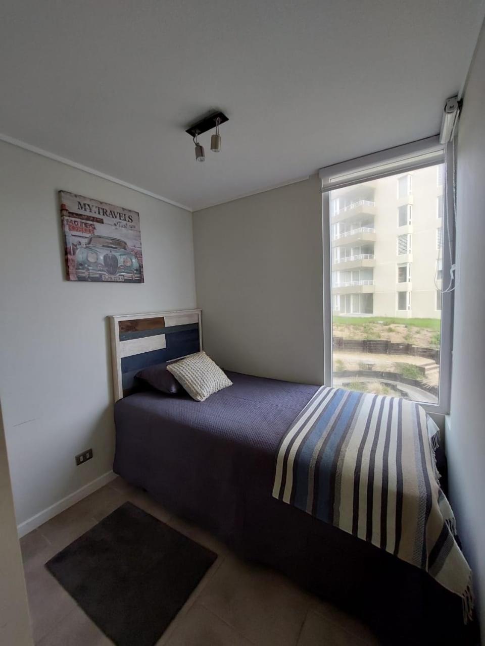 Three-Bedroom Apartment photo 2