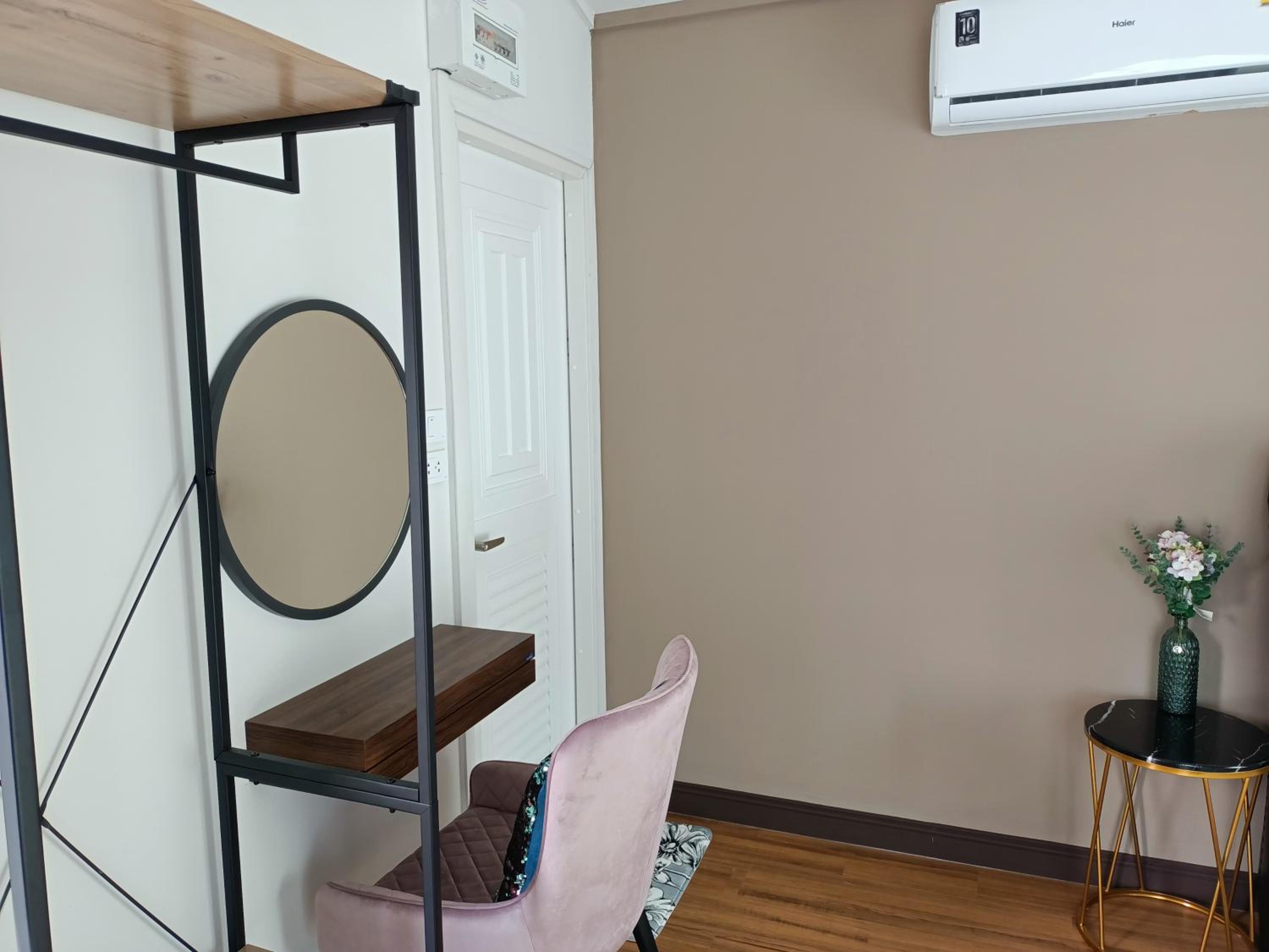 Deluxe King Room photo 3