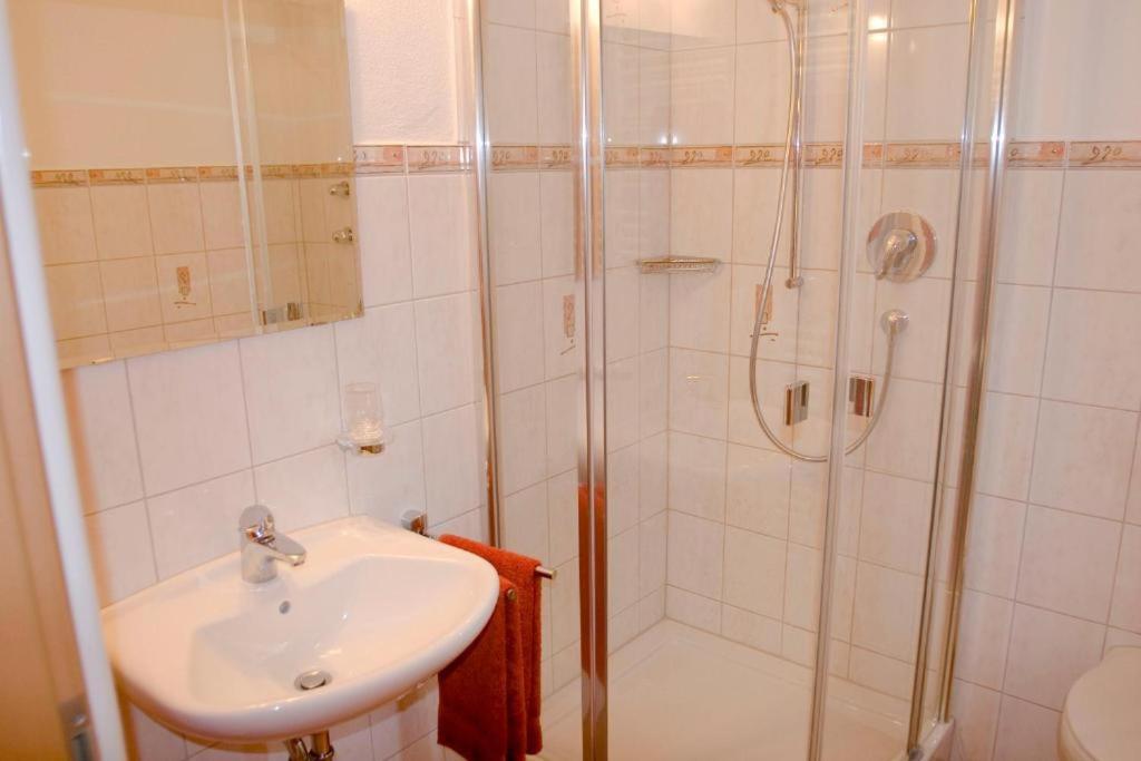 Apartment - Ground Floor photo 3