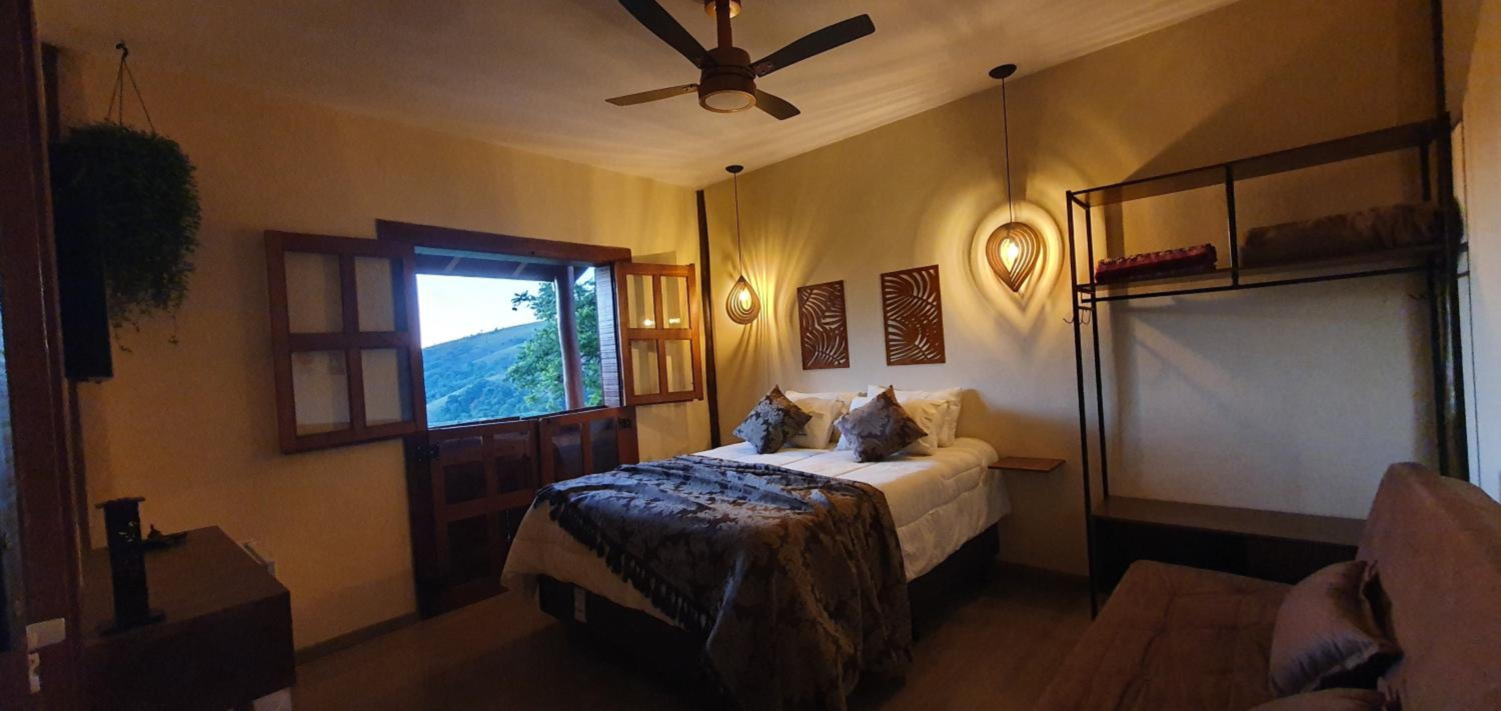 Suite with Mountain View photo 3