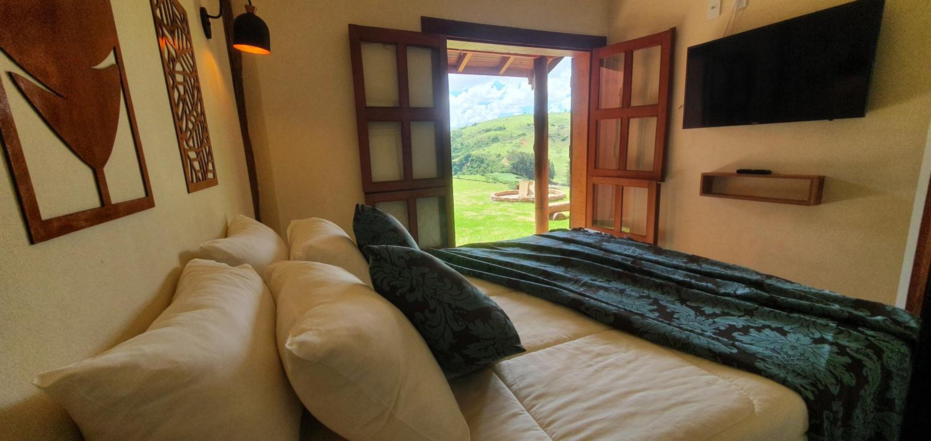 Suite with Mountain View photo 1