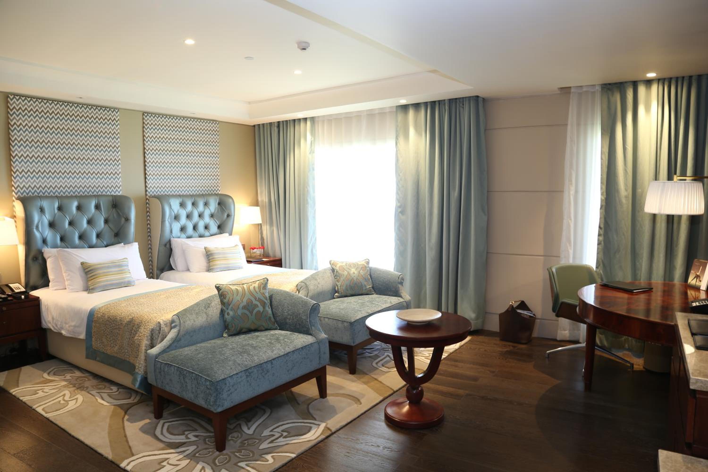 Taj Club Room City View Twin Bed - Photo 1