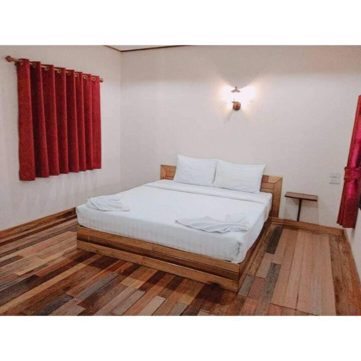 Deluxe Double Room With Bath photo 1