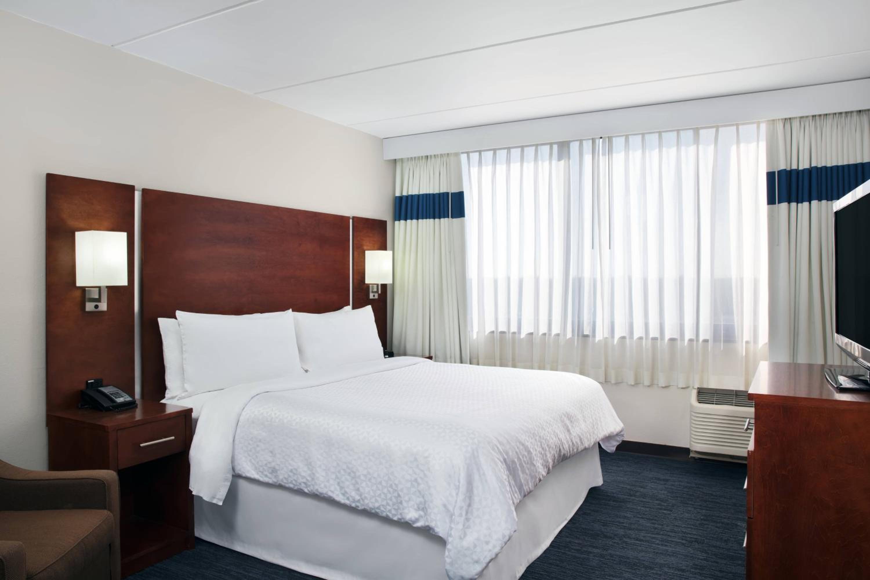 King Suite - Photo 1