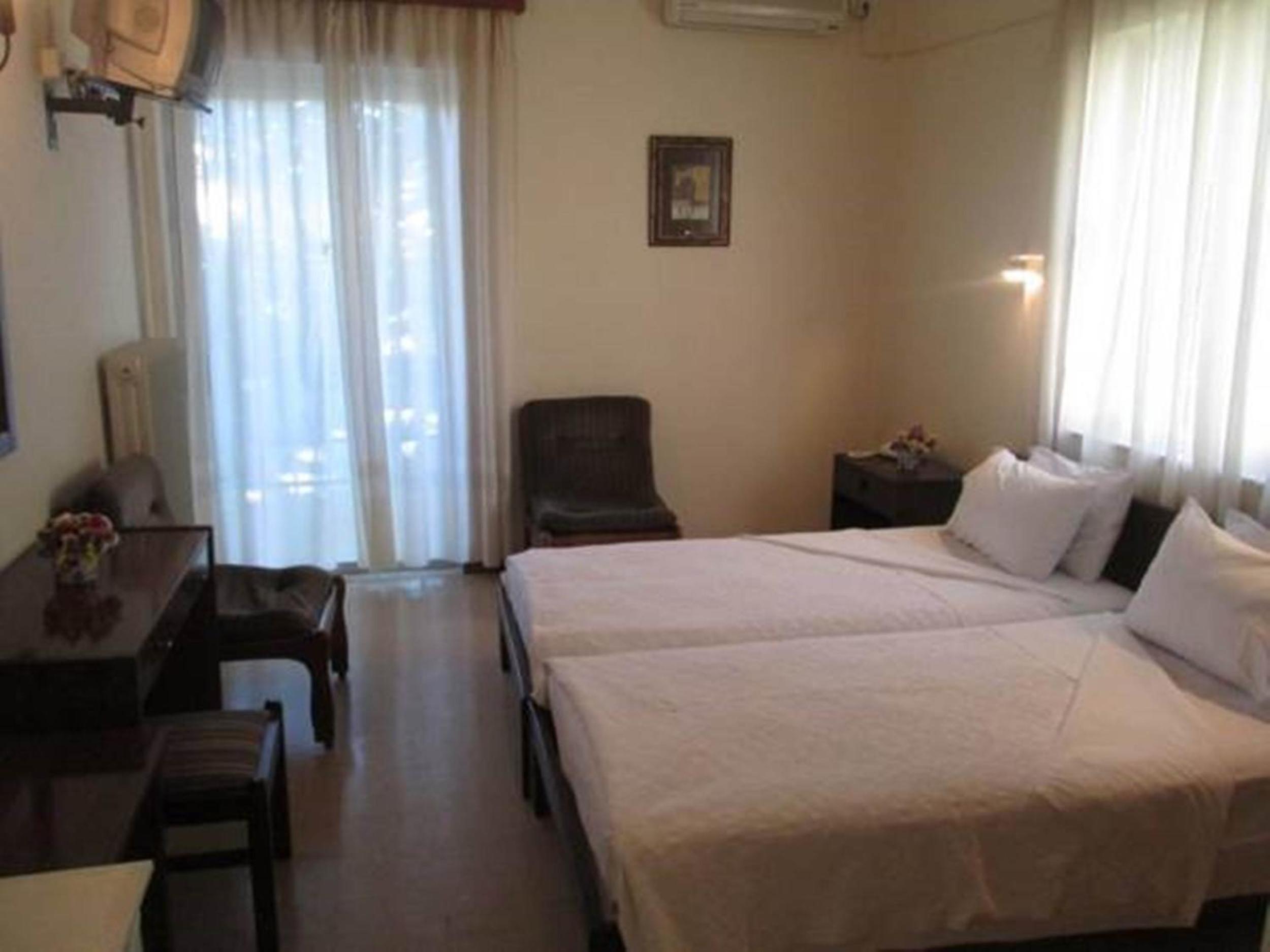 Budget Twin Room photo 1