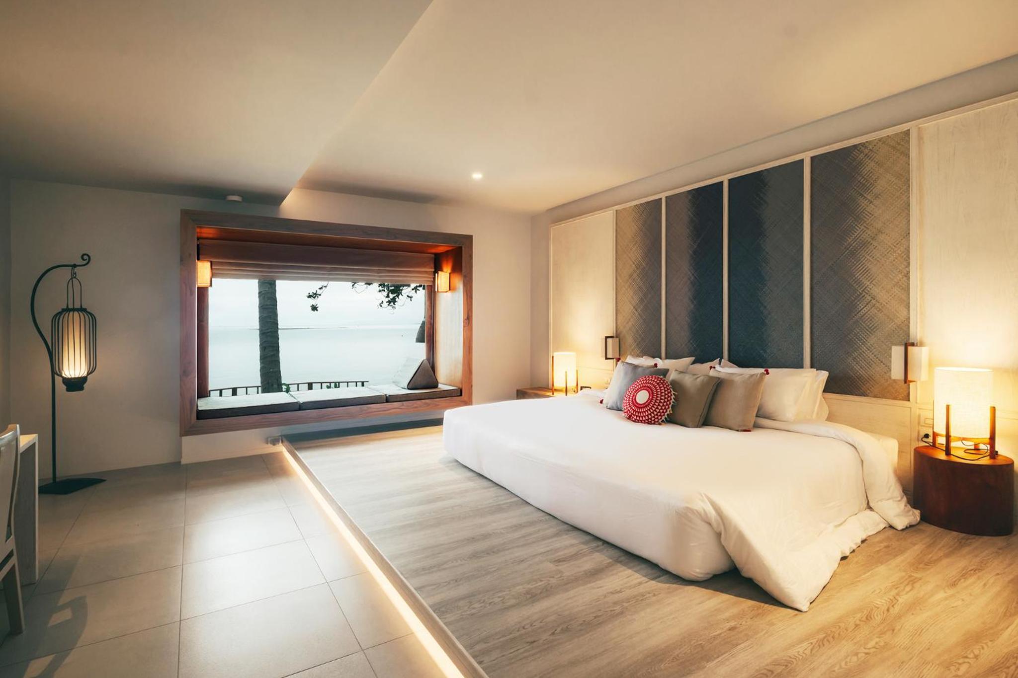 Premier Beachfront with Plunge Pool  - Photo 9