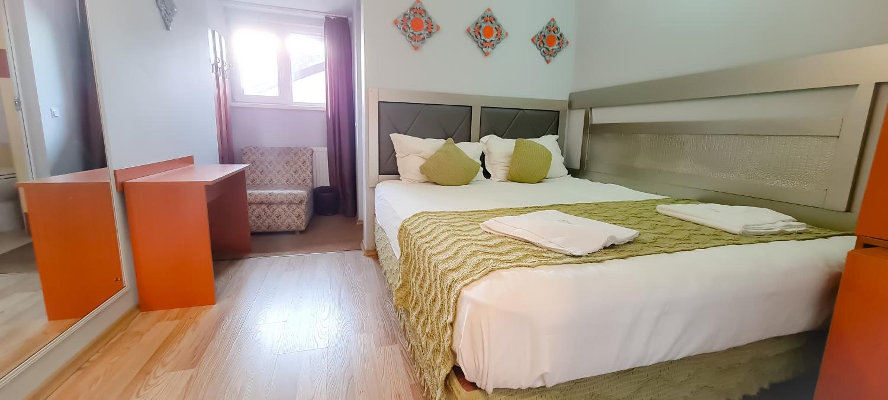 Double Room - Photo 1