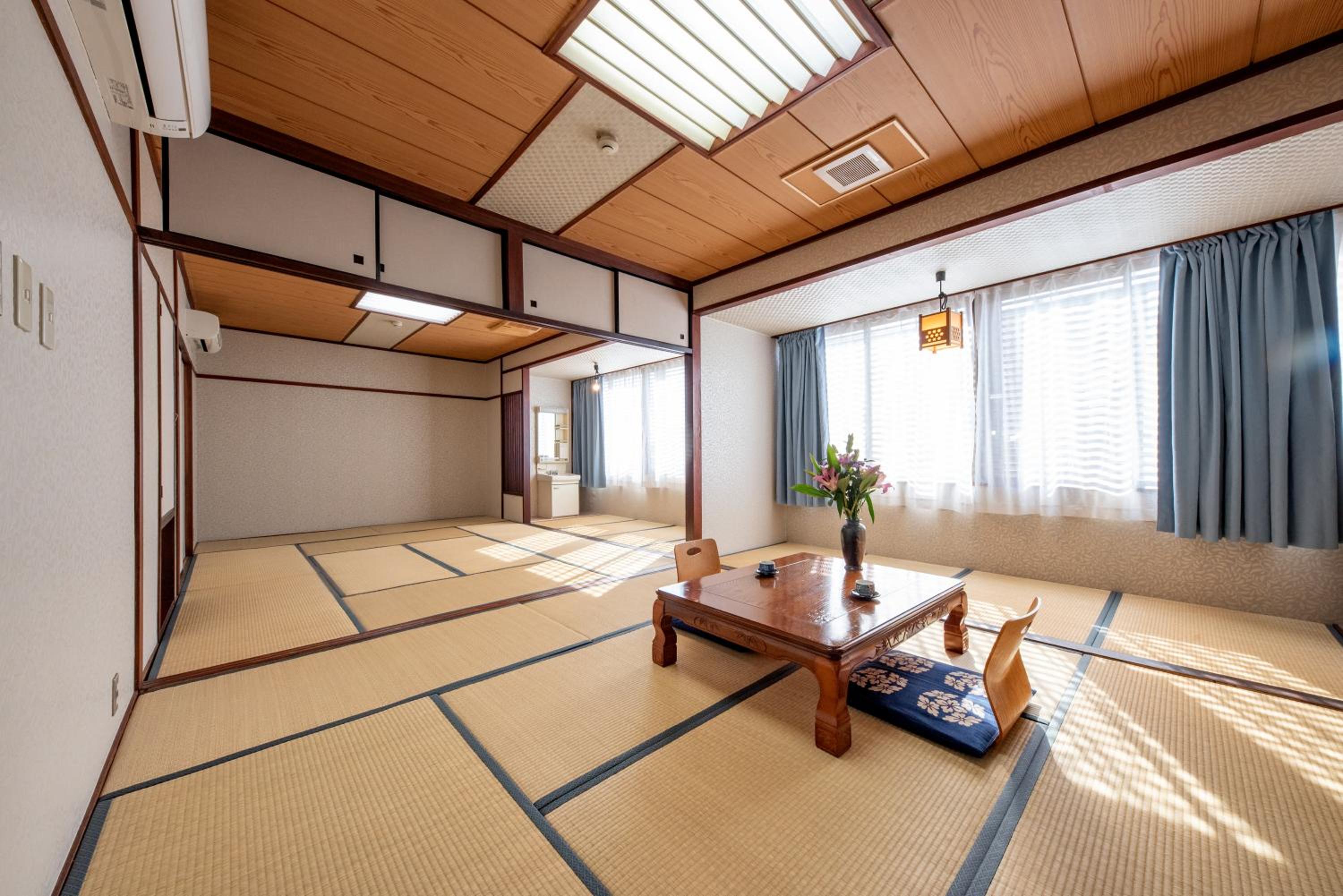 Deluxe Japanese-Style Room - Photo 1