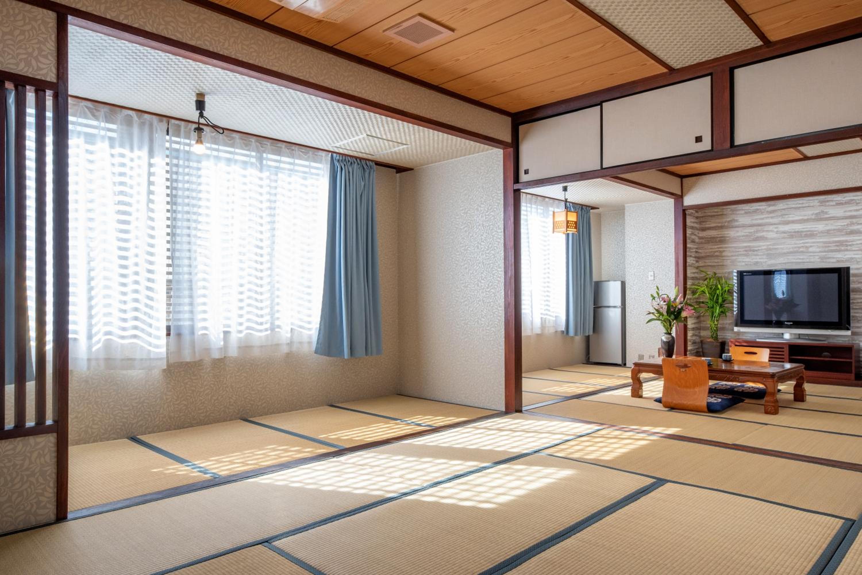 Deluxe Japanese-Style Room - Photo 14