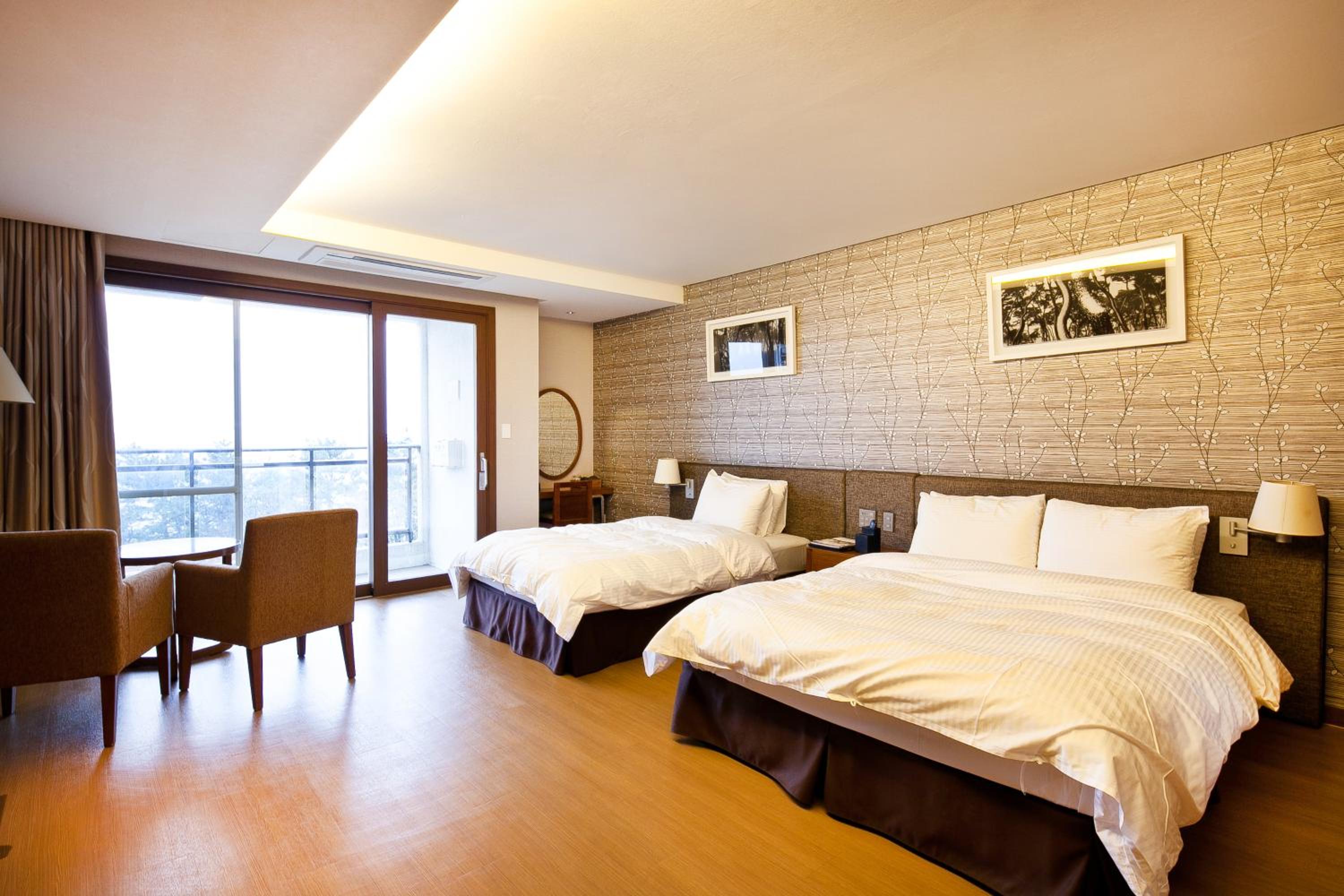 Hotel Superior - Family Twin Room (Without Kitchenette)