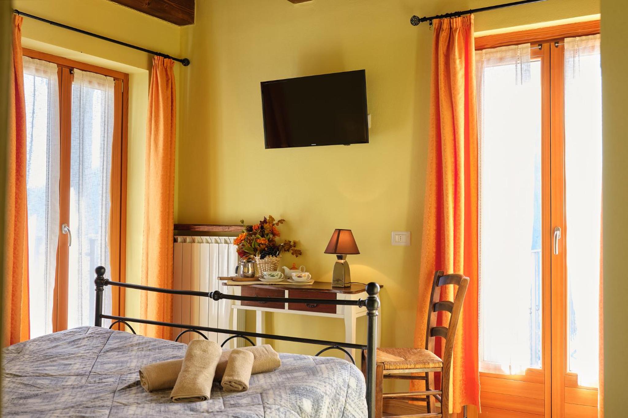 Double Room with Private Bathroom photo 2