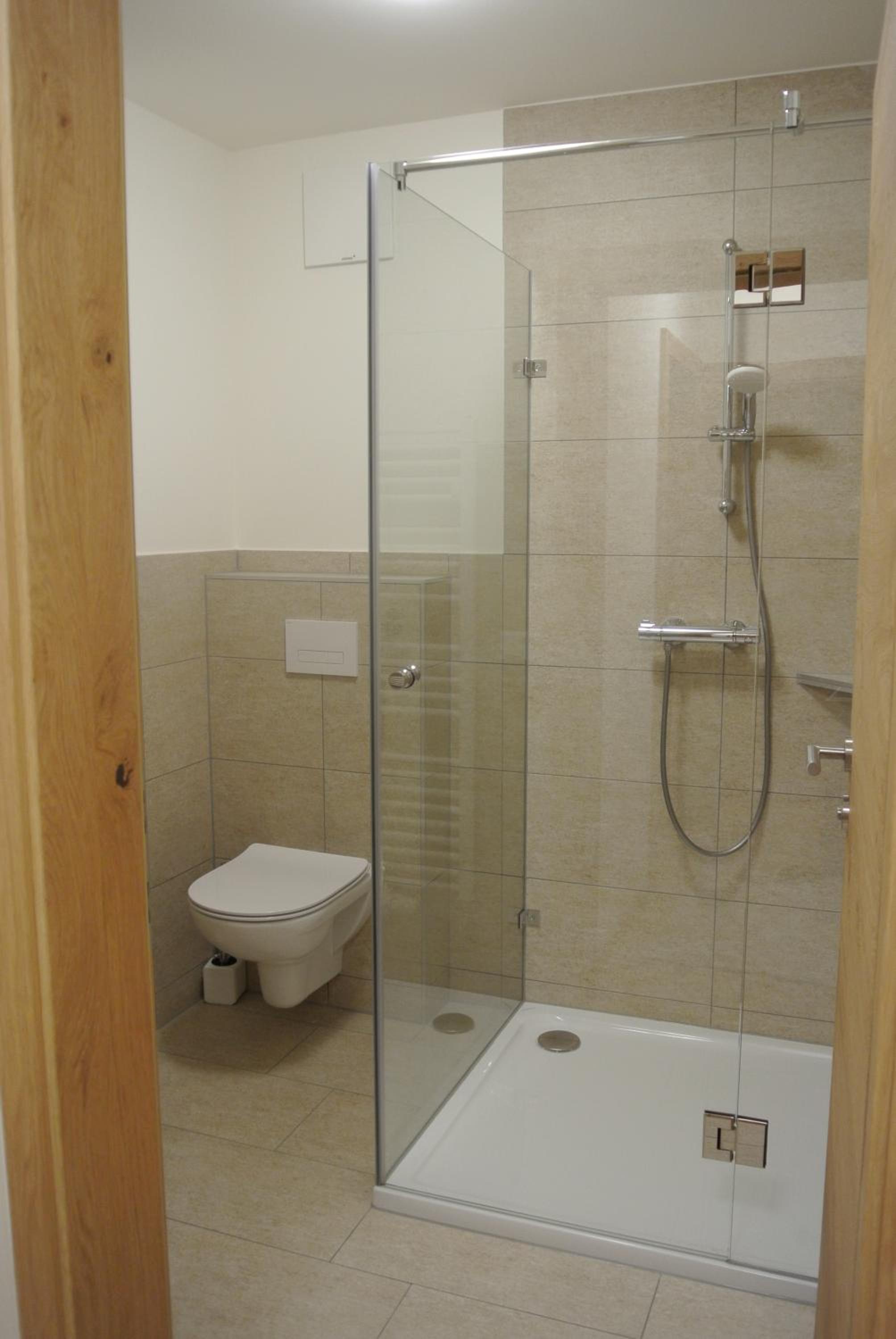 Family Room with Bathroom photo 3