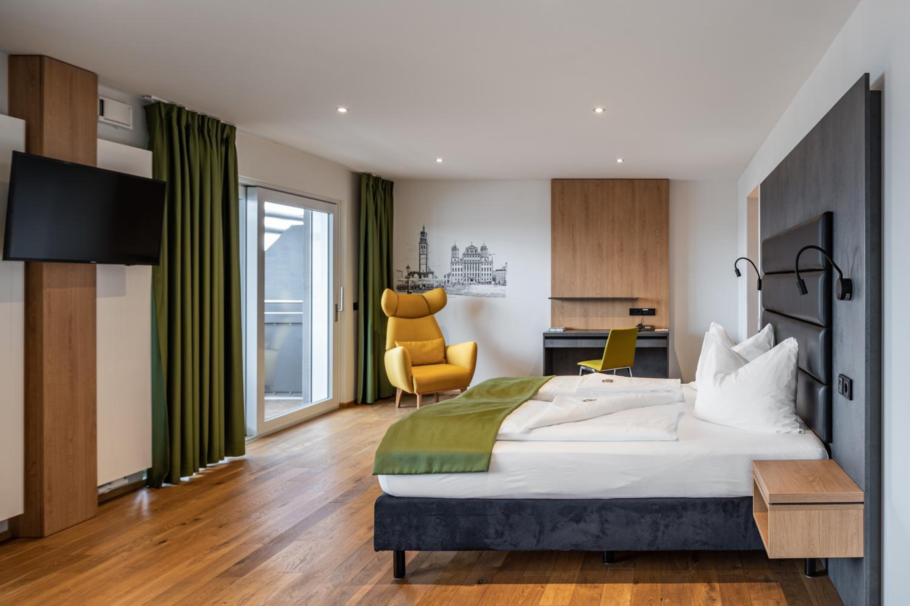 Junior Suite - Photo 1