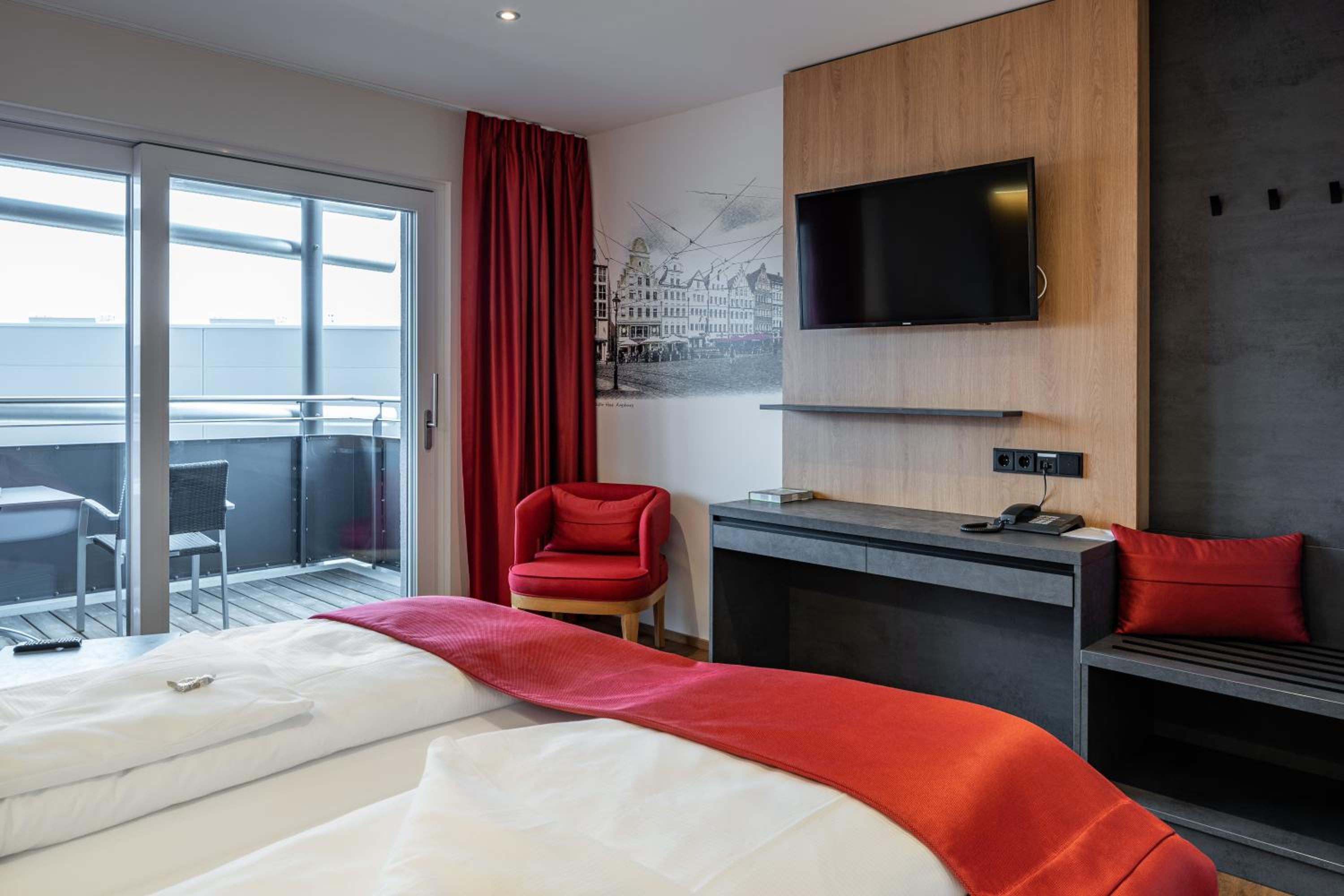 Standard Twin Room - Photo 20