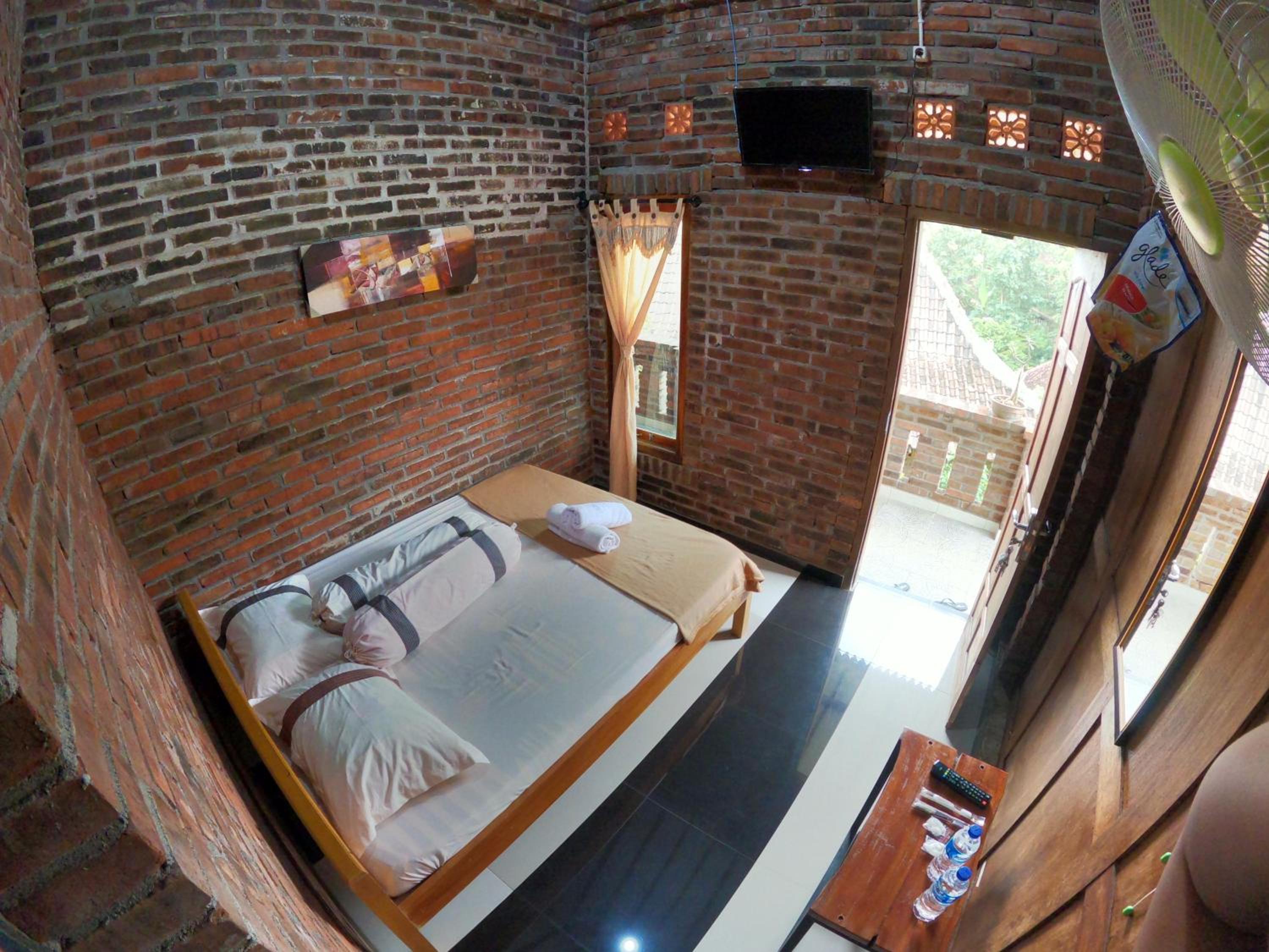 Standard Queen Room - Photo 1