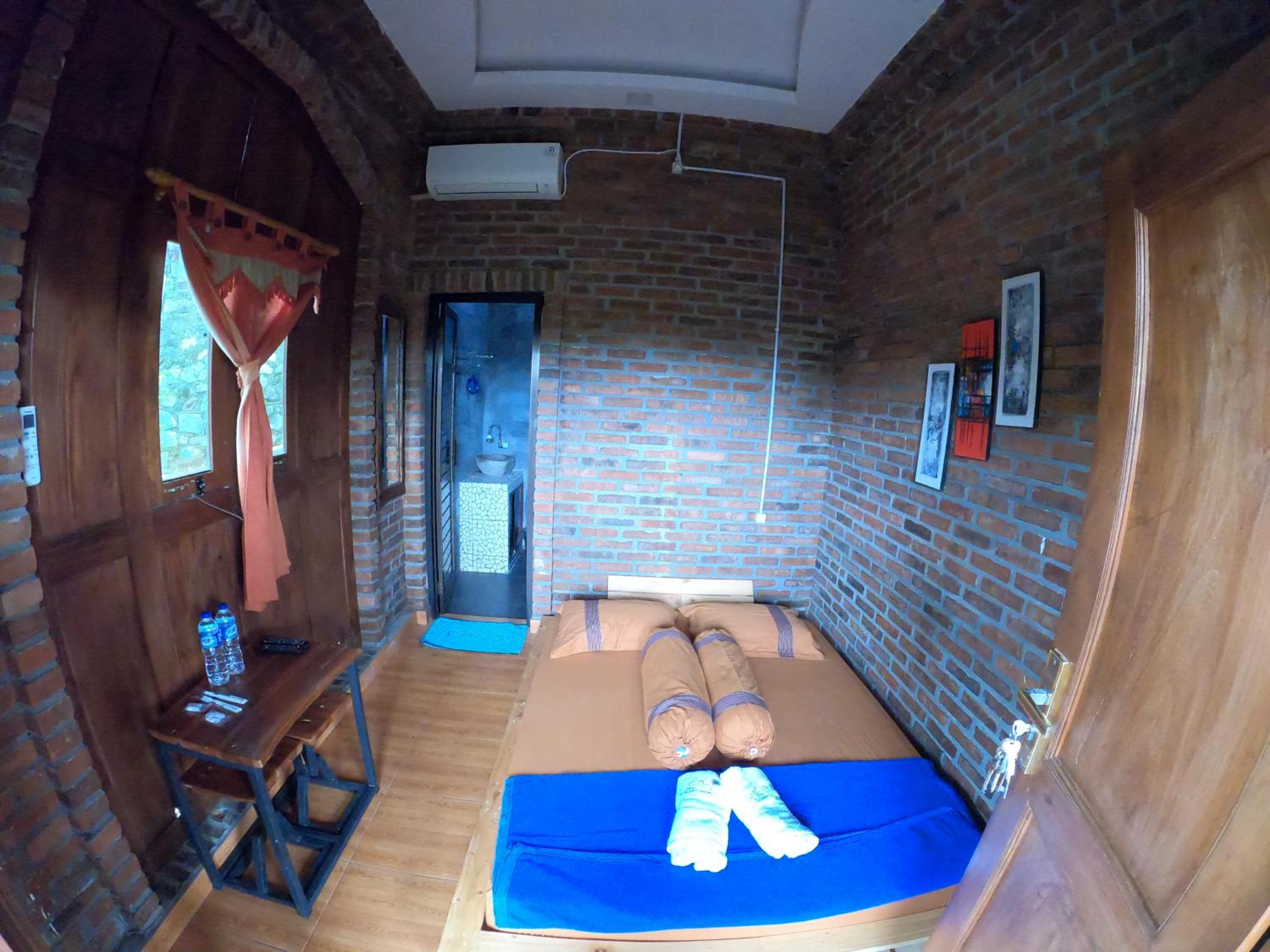 Deluxe Room - Photo 1