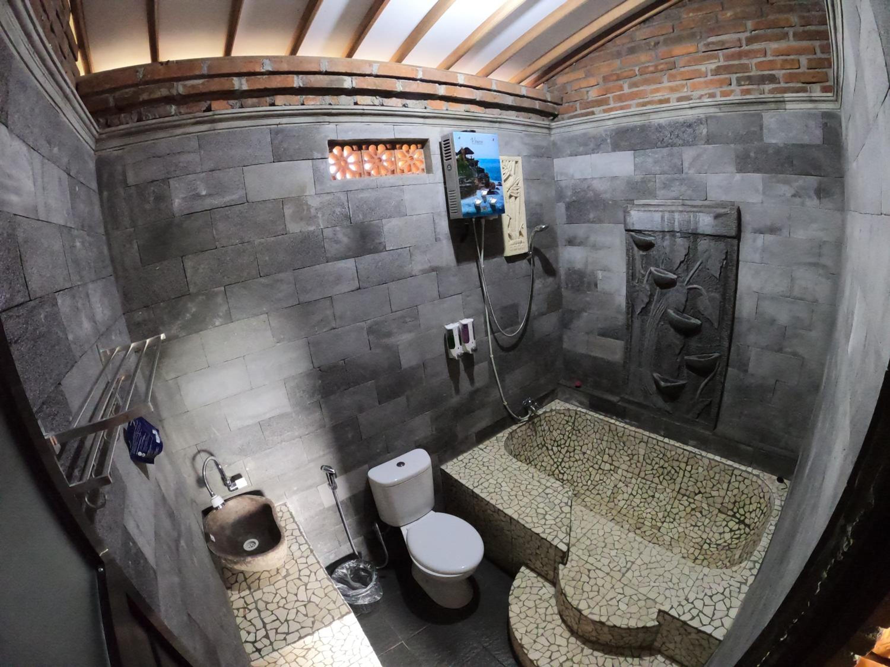 Deluxe Room - Photo 2