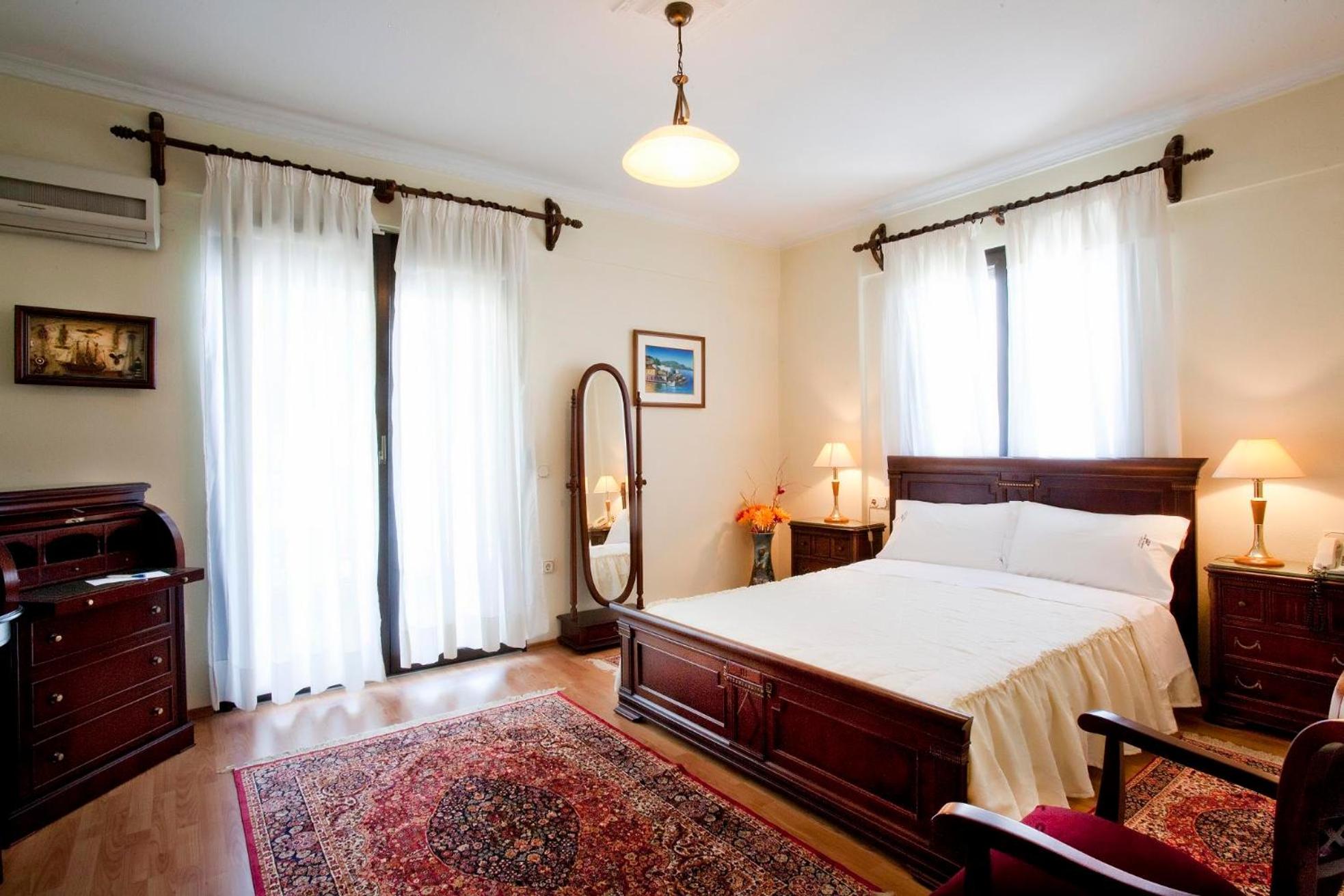 Classic Double or Twin Room with Garden View - Photo 1